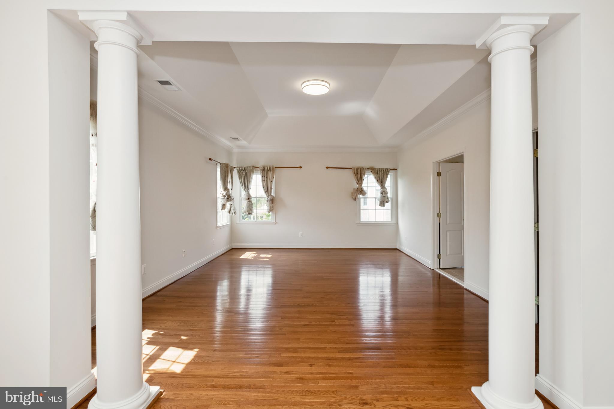 DOMINION VALLEY COUNTRY CLUB - Residential