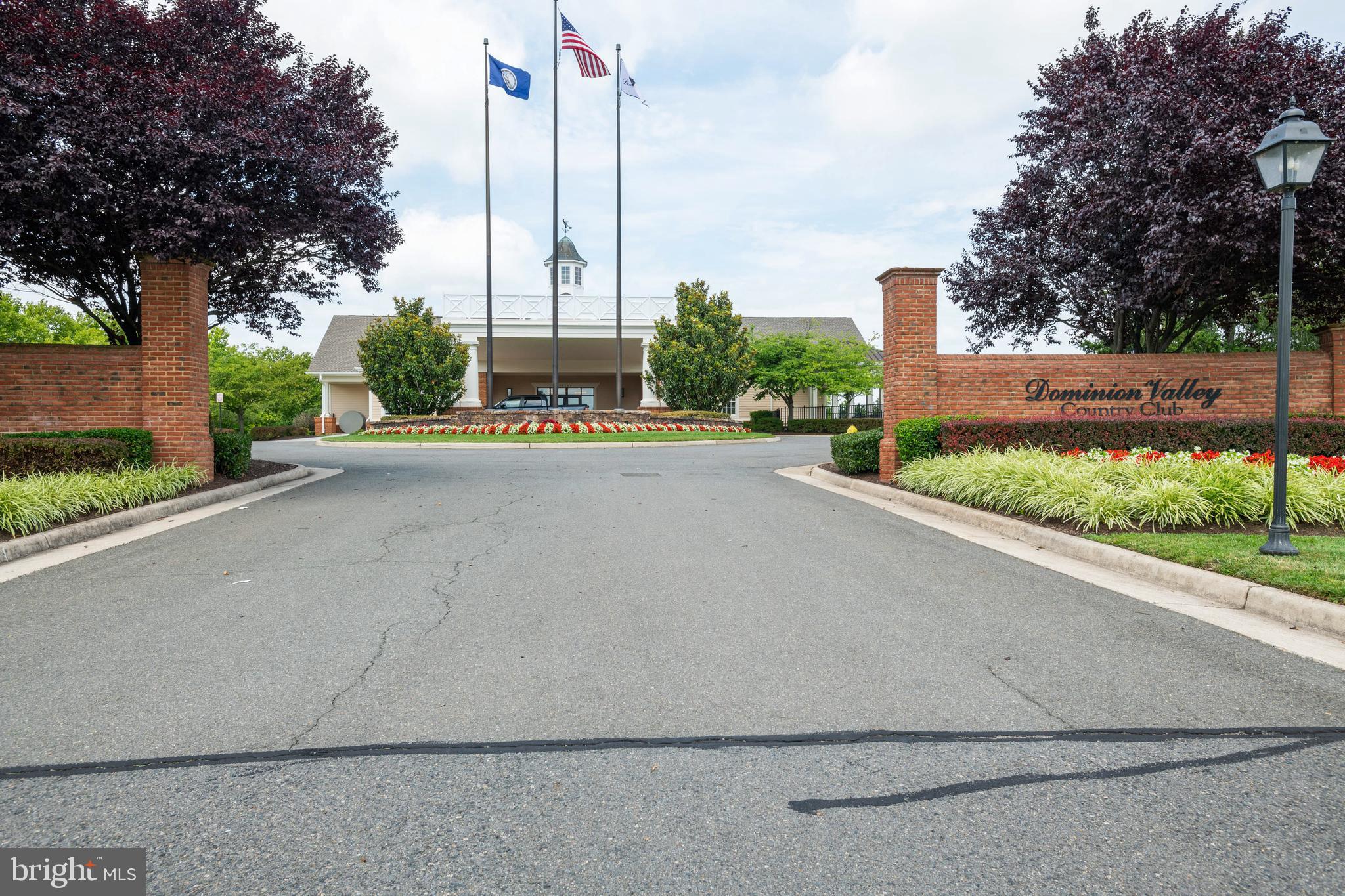 DOMINION VALLEY COUNTRY CLUB - Residential