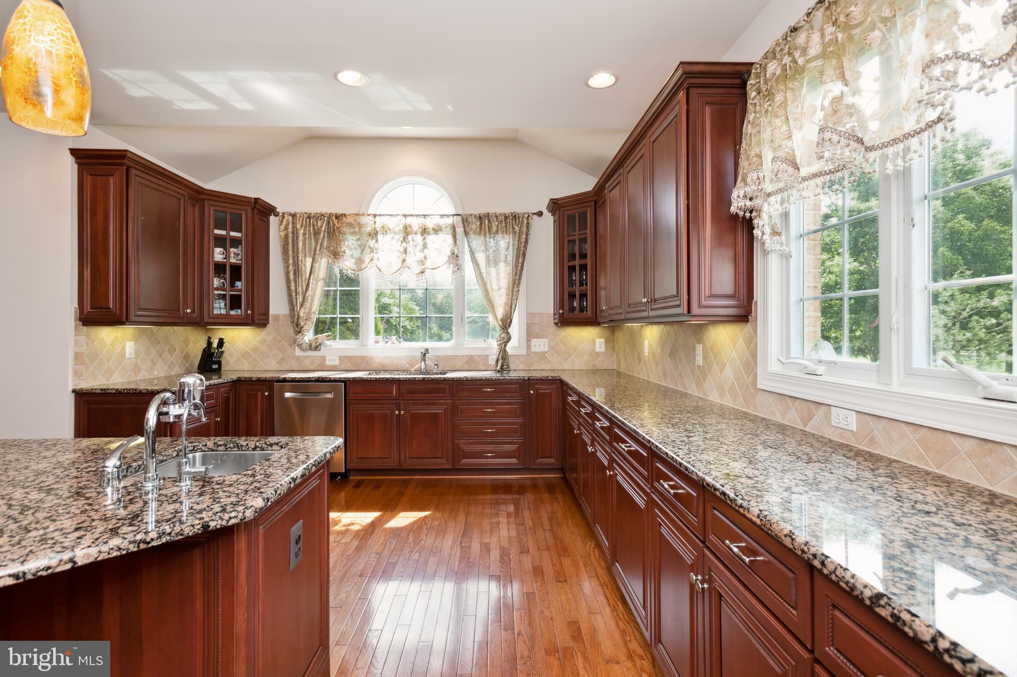 DOMINION VALLEY COUNTRY CLUB - Residential