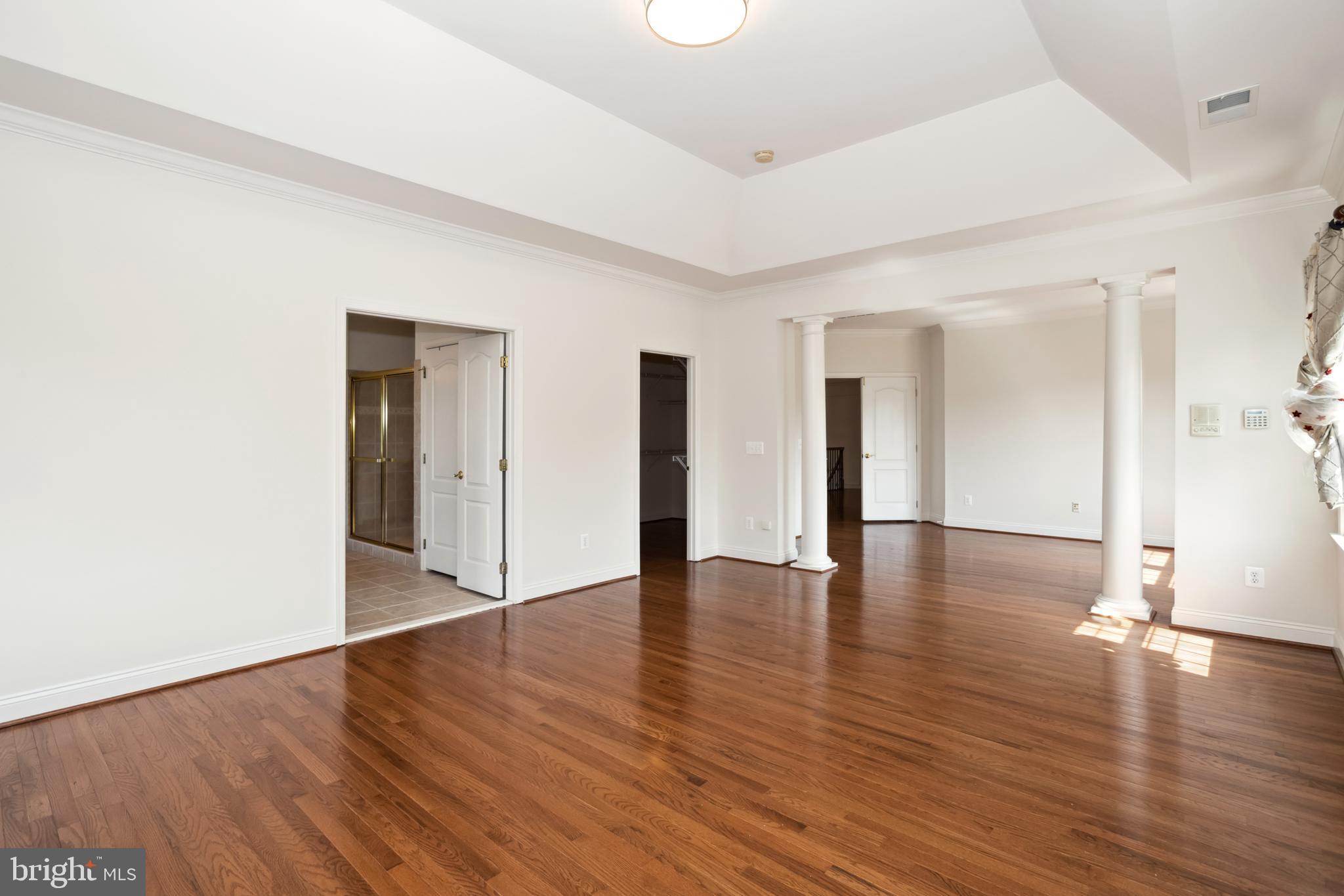 DOMINION VALLEY COUNTRY CLUB - Residential