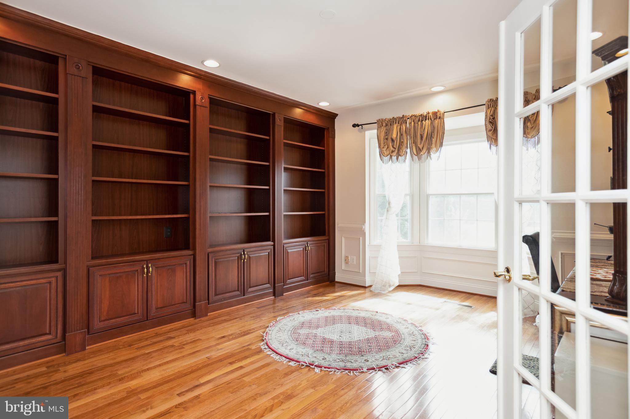 DOMINION VALLEY COUNTRY CLUB - Residential