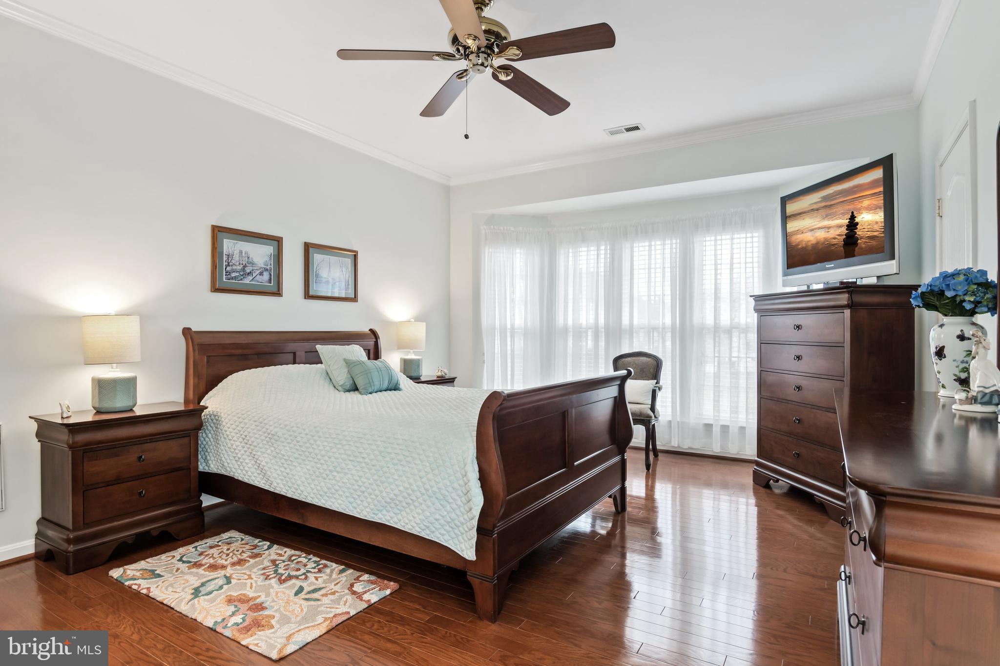 SYMPHONY VILLAGE AT CENTREVILLE - Residential