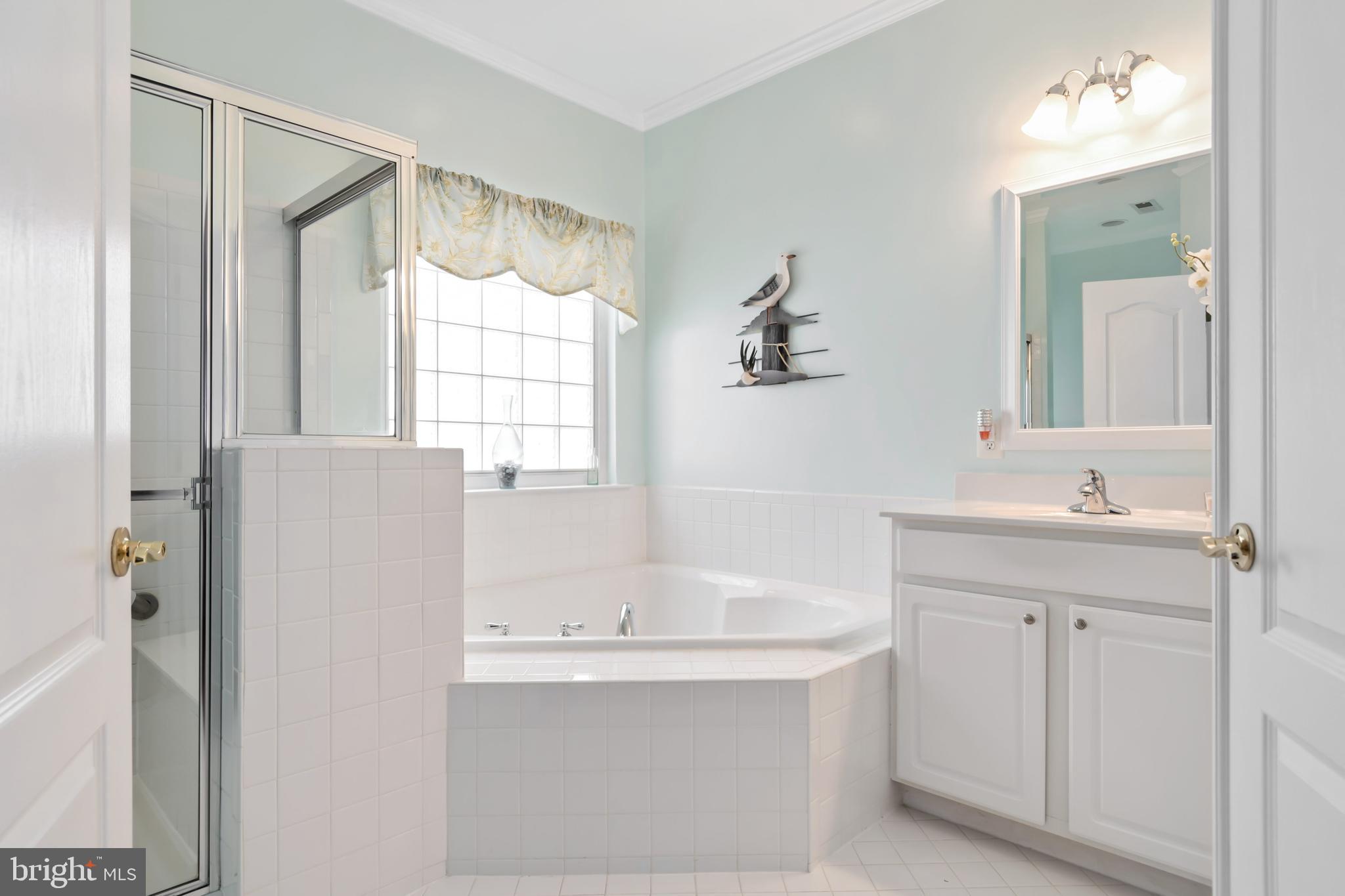 SYMPHONY VILLAGE AT CENTREVILLE - Residential