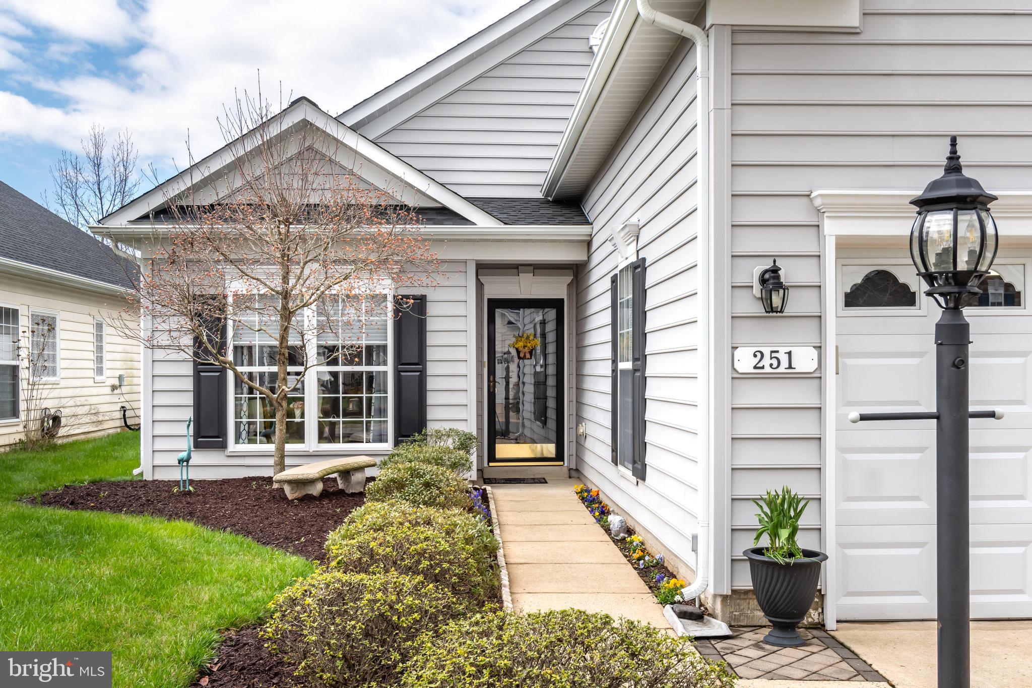 SYMPHONY VILLAGE AT CENTREVILLE - Residential