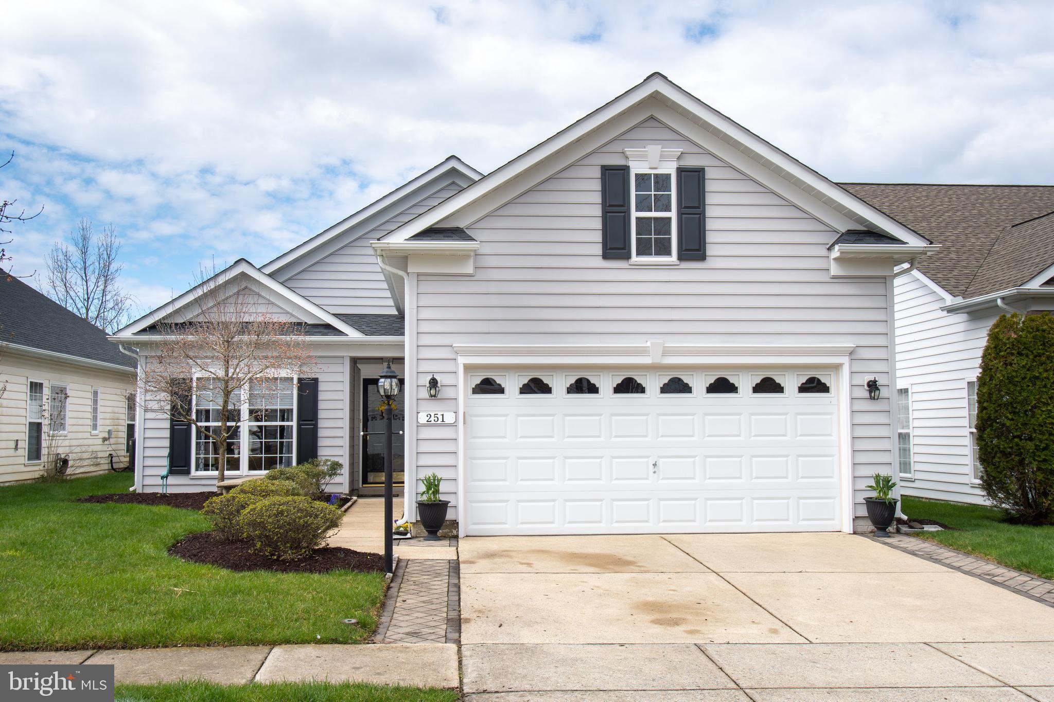 SYMPHONY VILLAGE AT CENTREVILLE - Residential