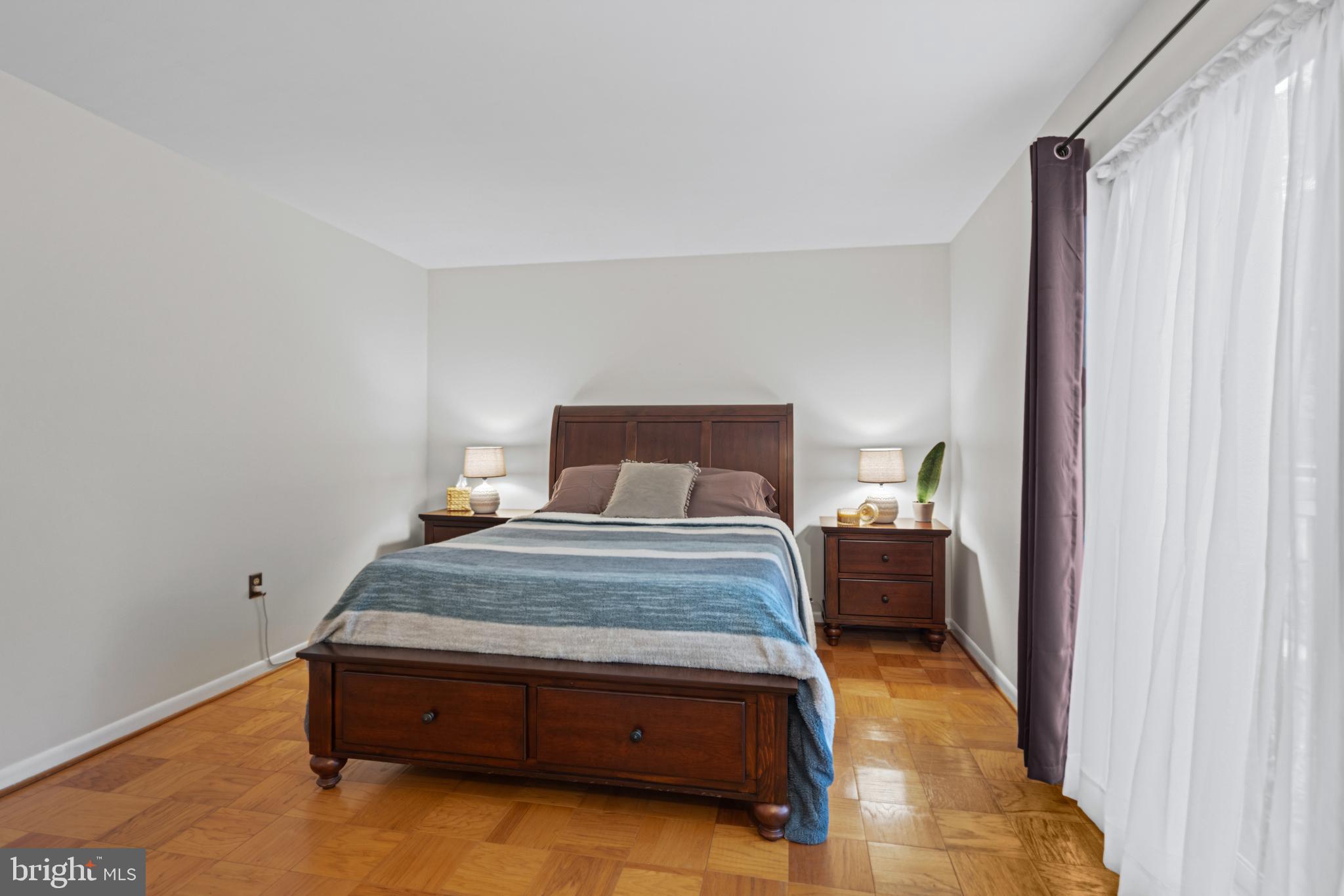 BRYANT GARDENS - Residential
