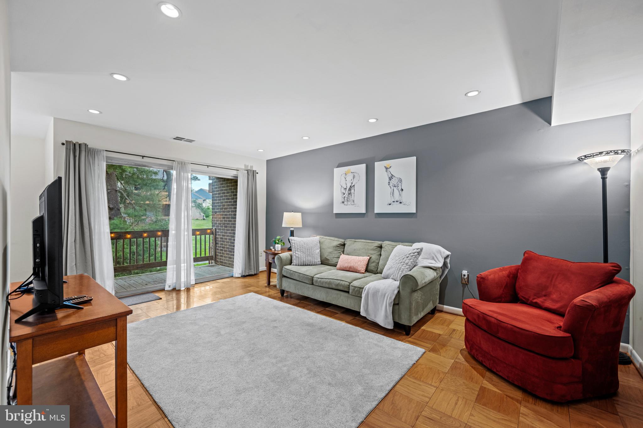BRYANT GARDENS - Residential