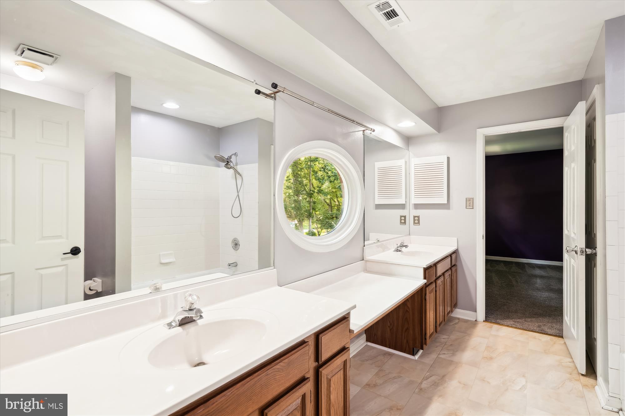 EAGLES PASSAGES - Residential