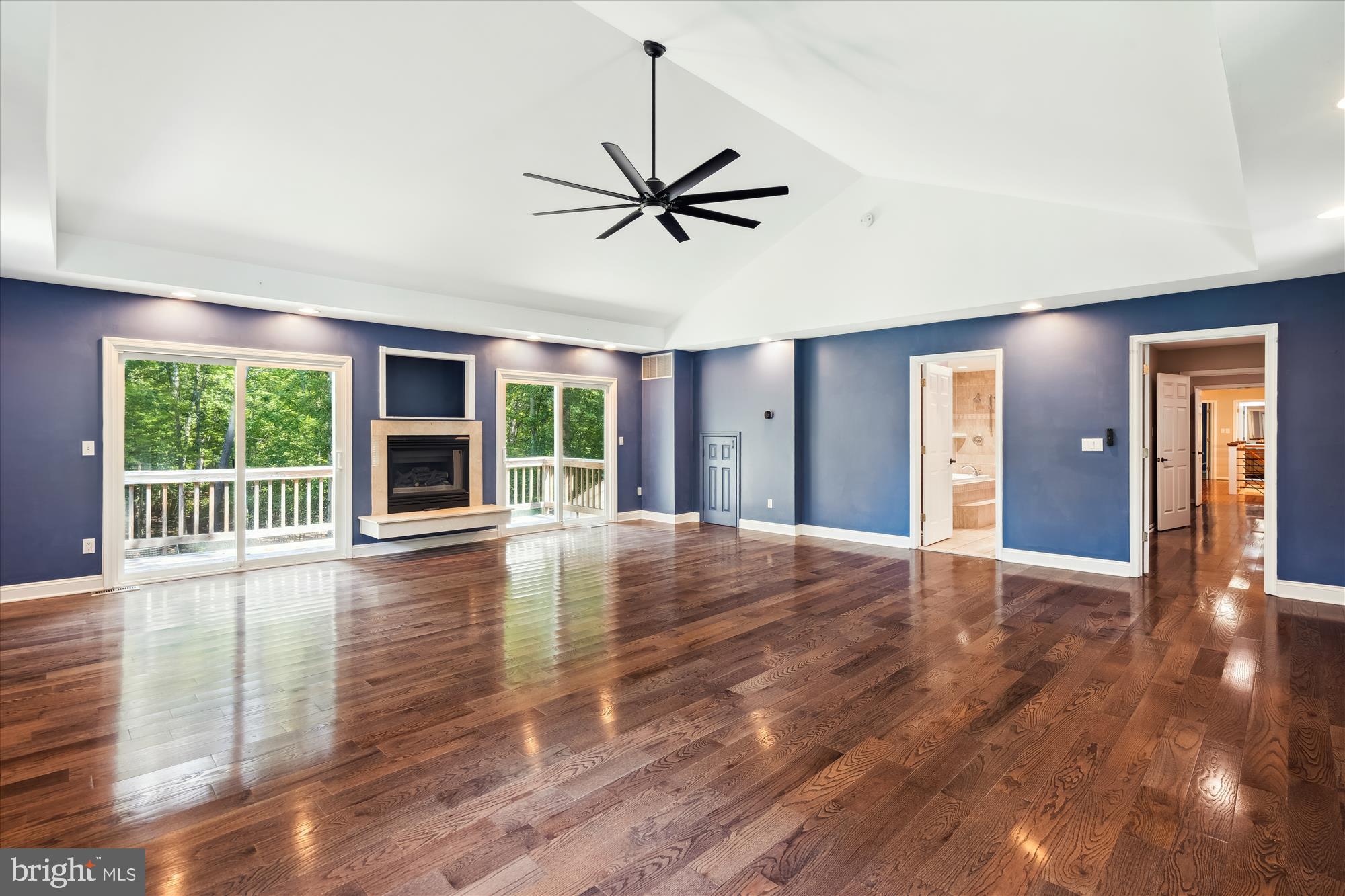 EAGLES PASSAGES - Residential