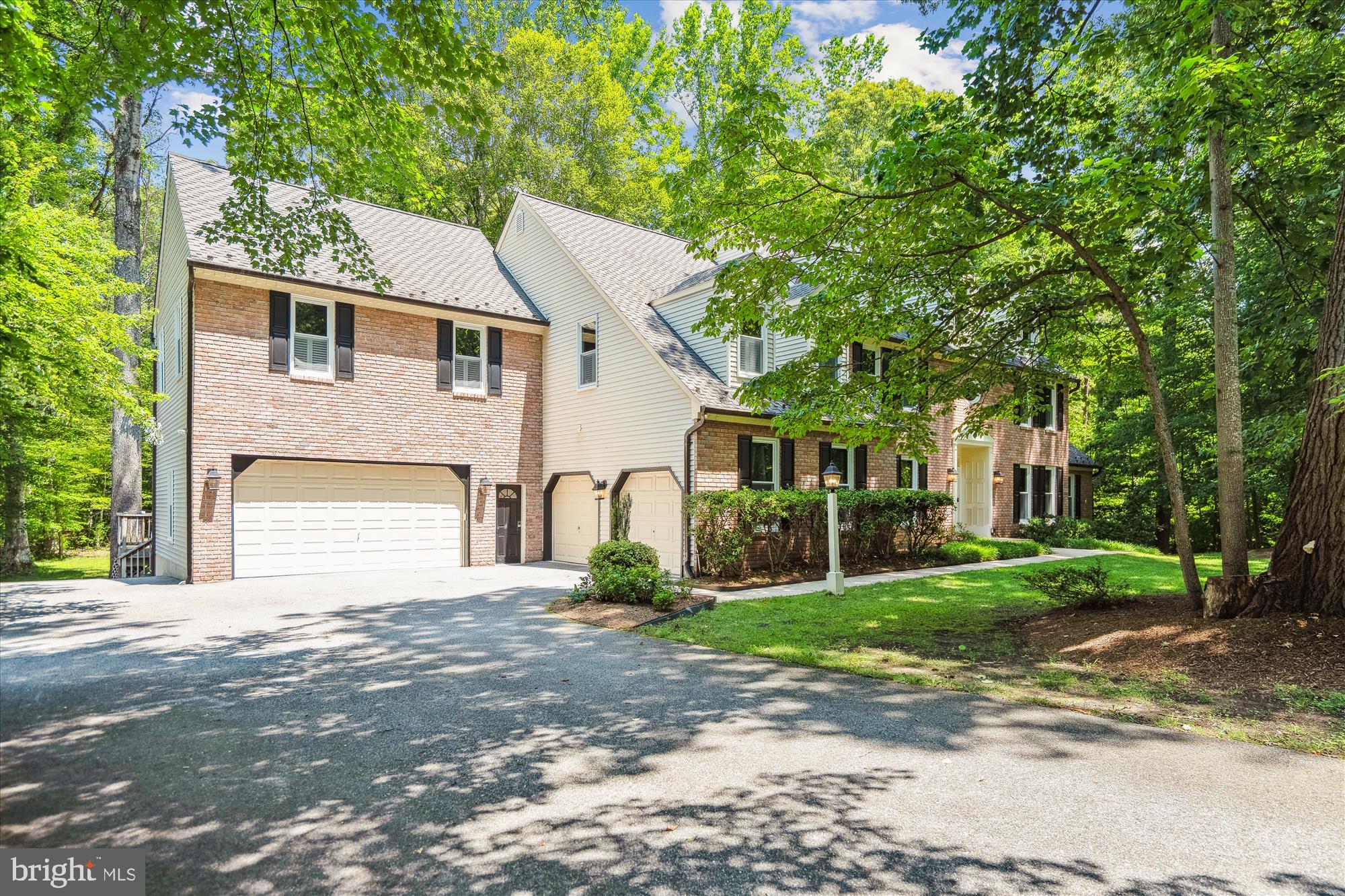 EAGLES PASSAGES - Residential