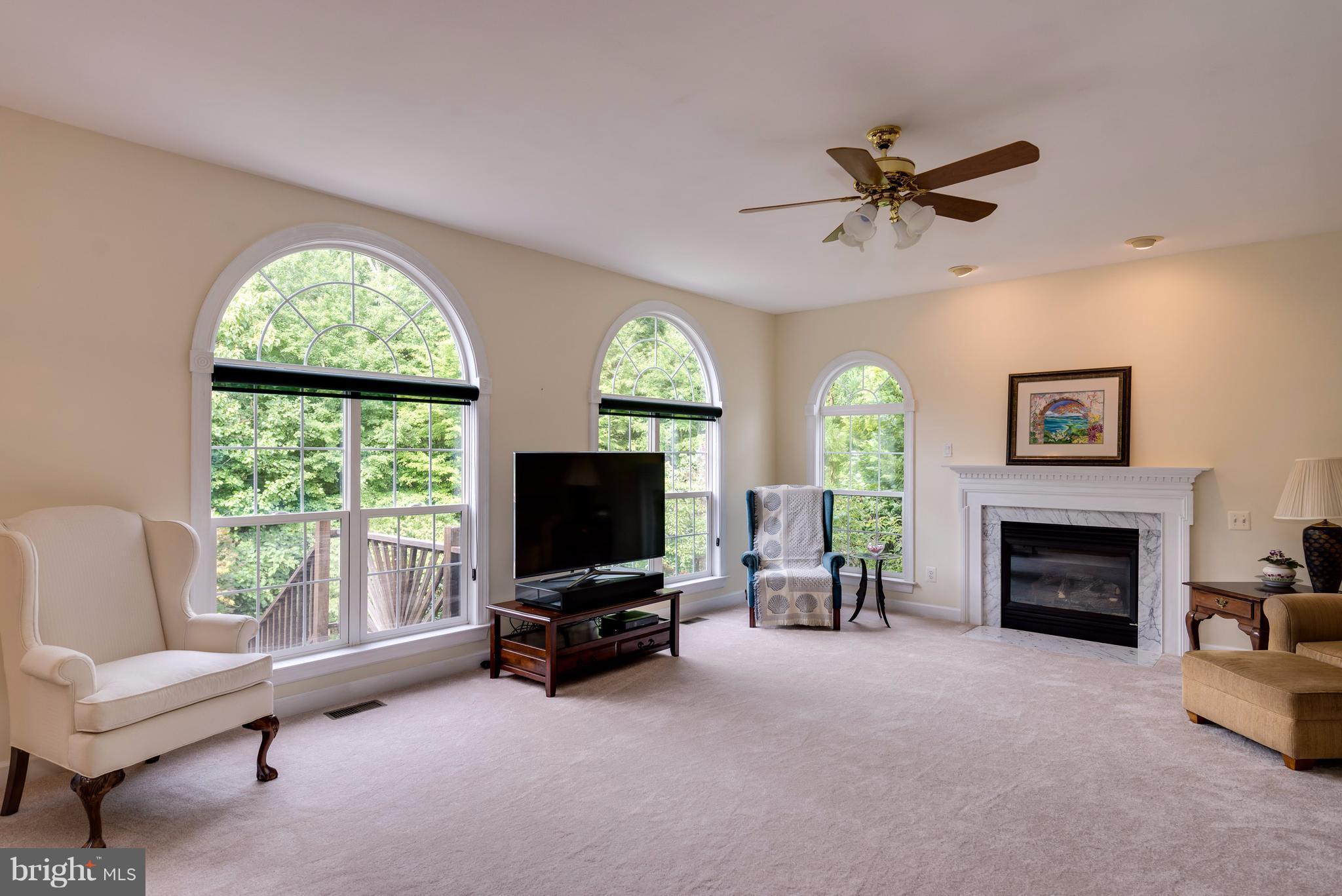 KINGSVIEW RIDGE - Residential