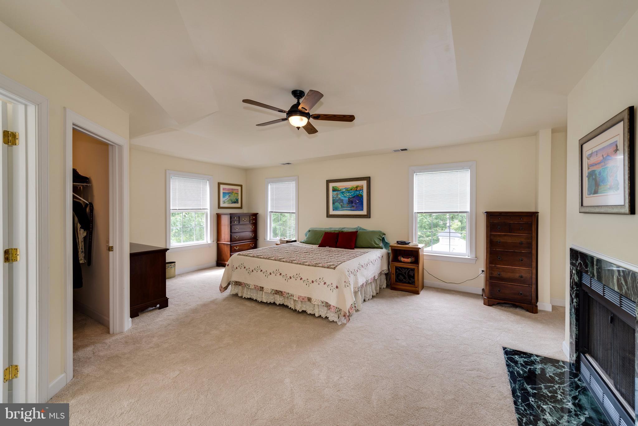 KINGSVIEW RIDGE - Residential