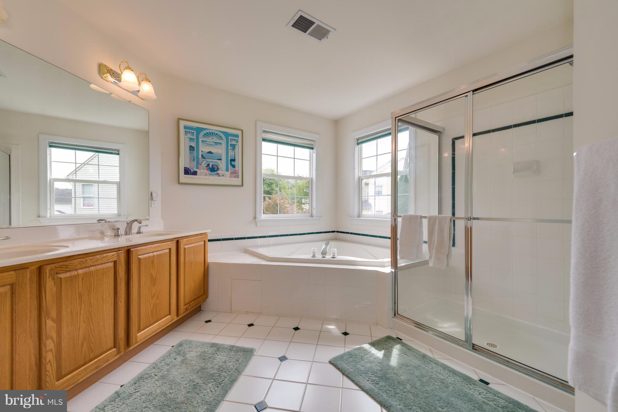 KINGSVIEW RIDGE - Residential