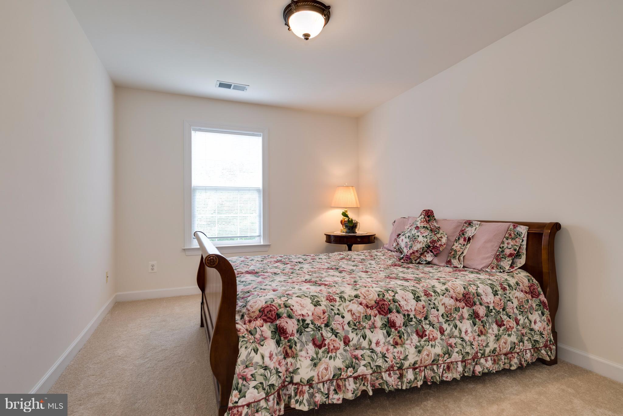 KINGSVIEW RIDGE - Residential