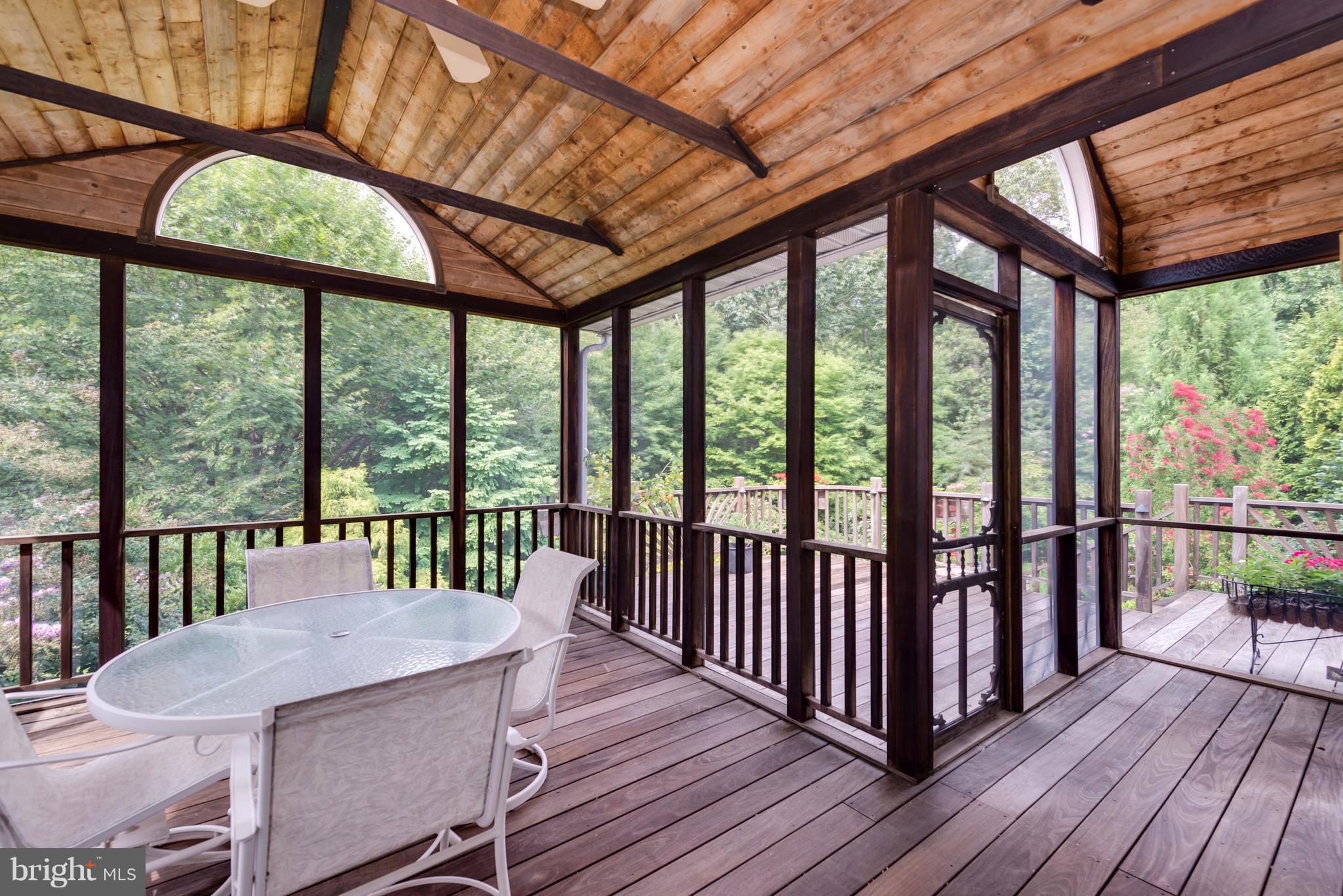 KINGSVIEW RIDGE - Residential