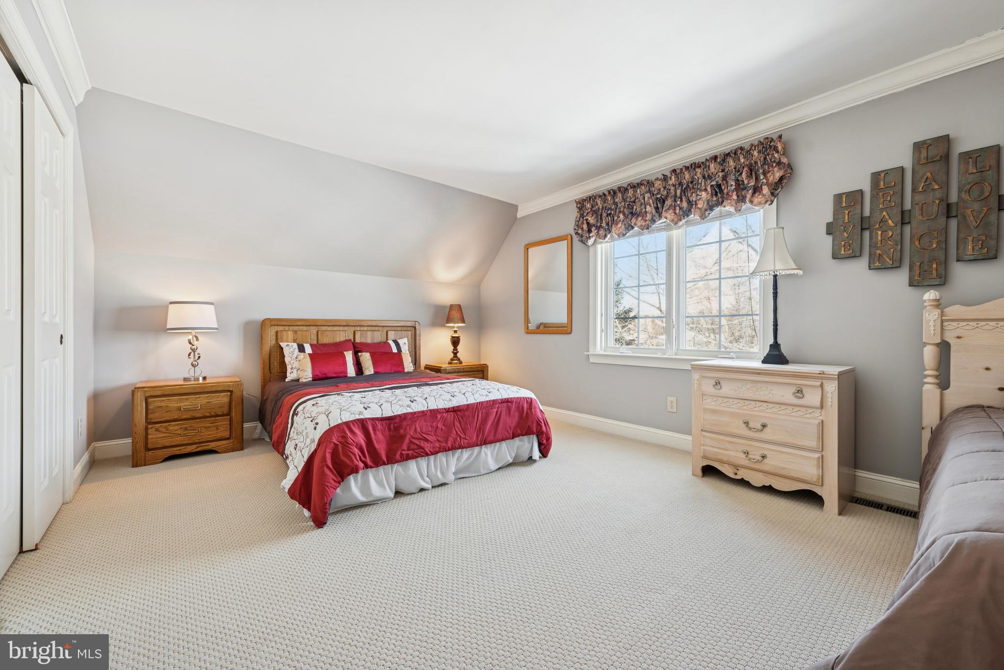 WEATHERSTONE - Residential