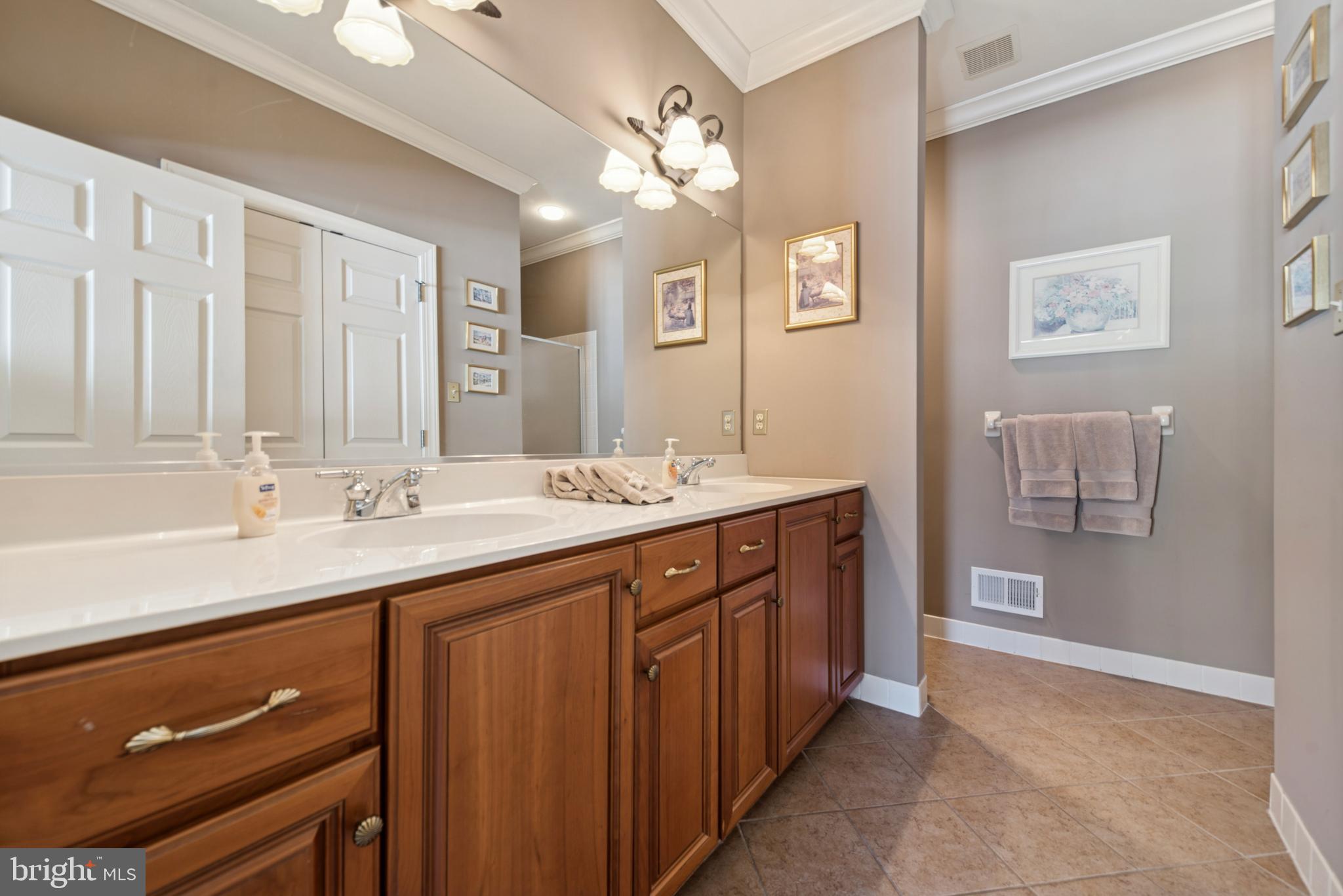 WEATHERSTONE - Residential