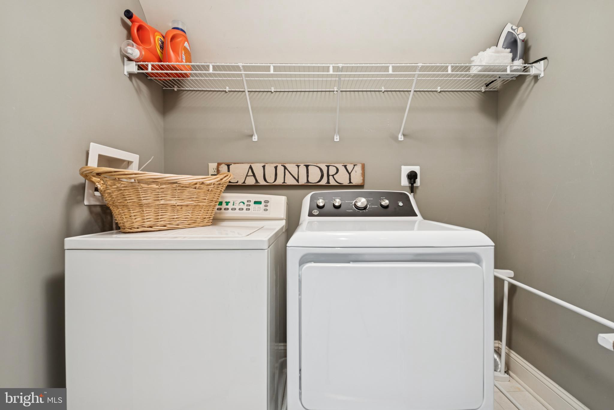 WEATHERSTONE - Residential