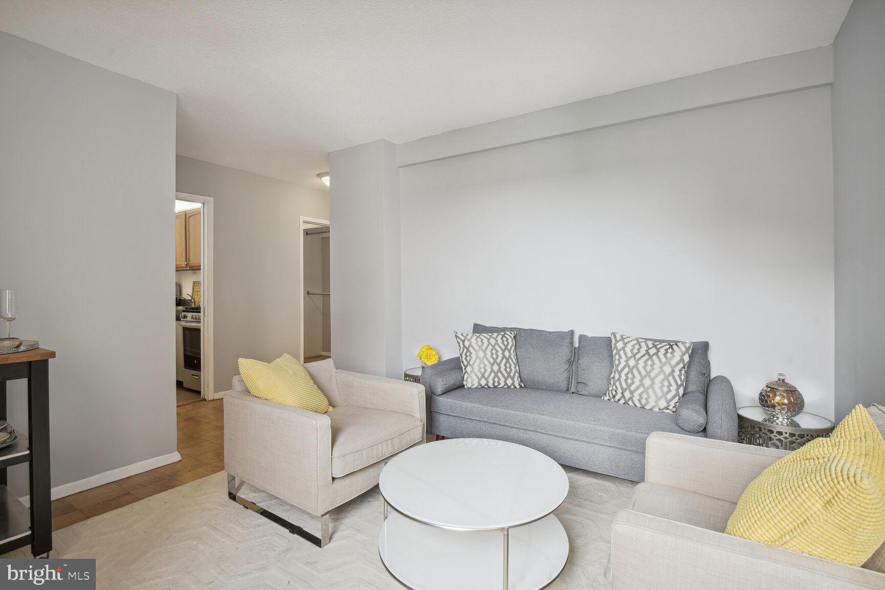 FRIENDSHIP HEIGHTS - Residential