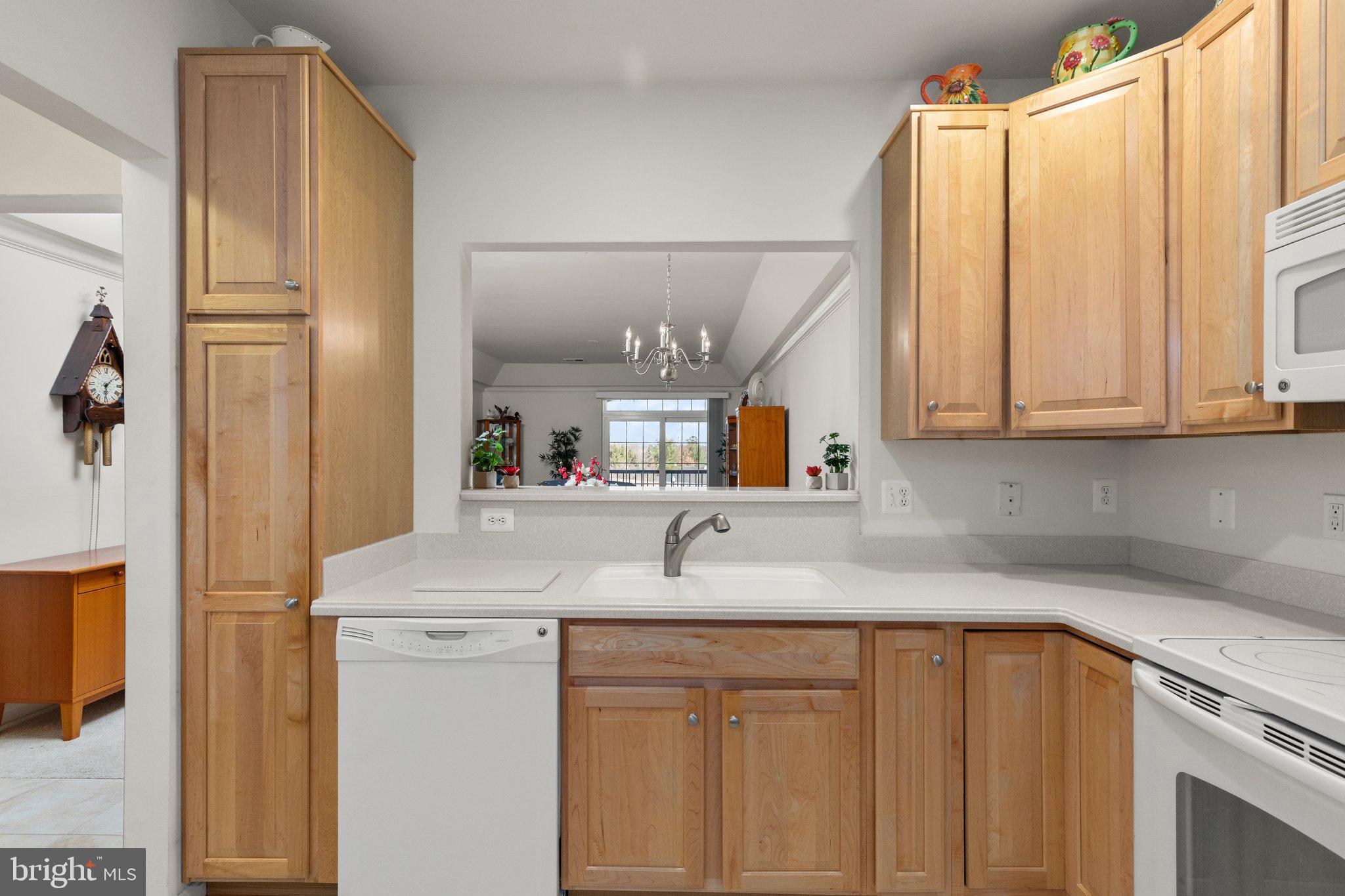 GATHERINGS AT LYNDWOOD - Residential