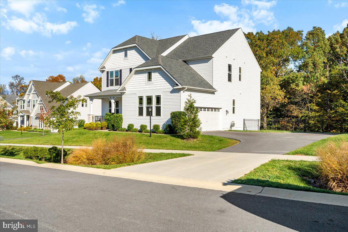 5613 PINE BLUFF COURT