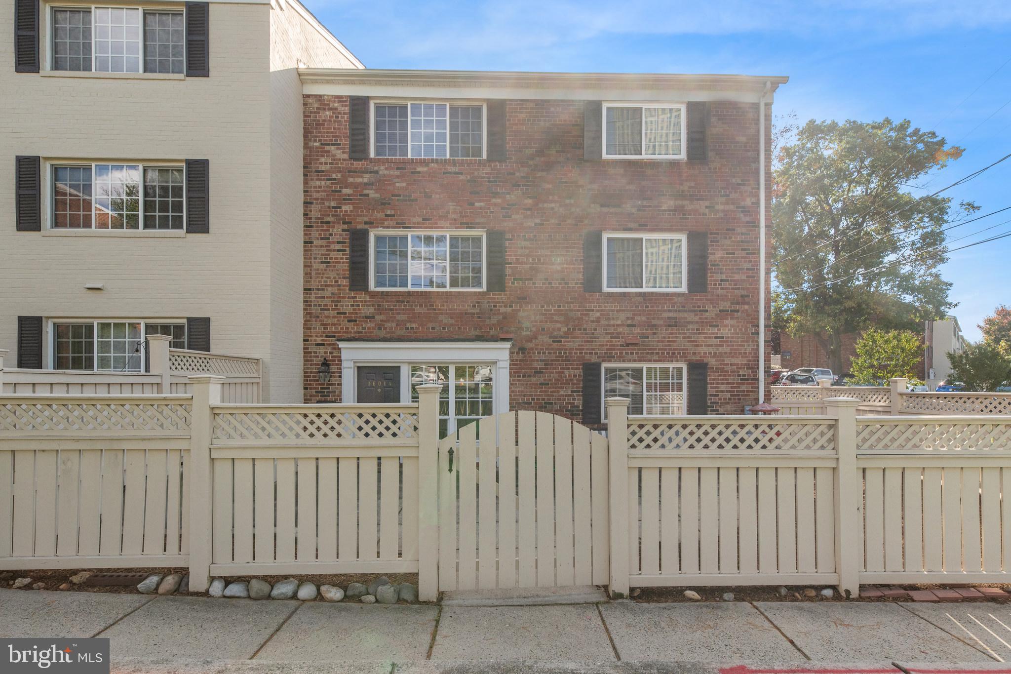 1601 VAN DORN STREET A 1601A