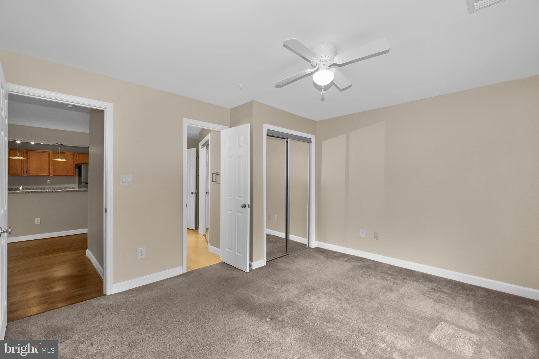 FALLS GABLE - Residential Lease