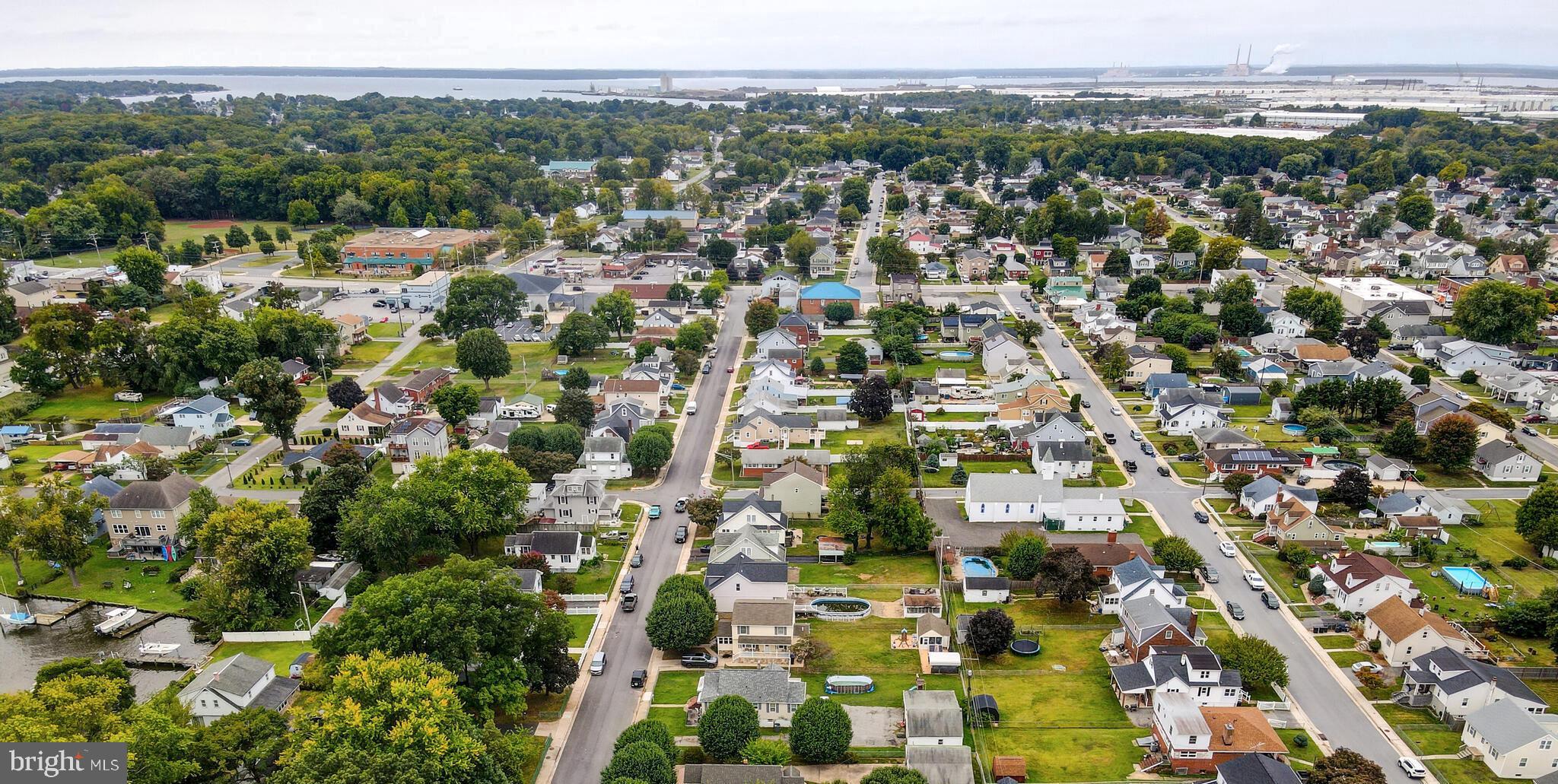 LYNCH POINT - Residential
