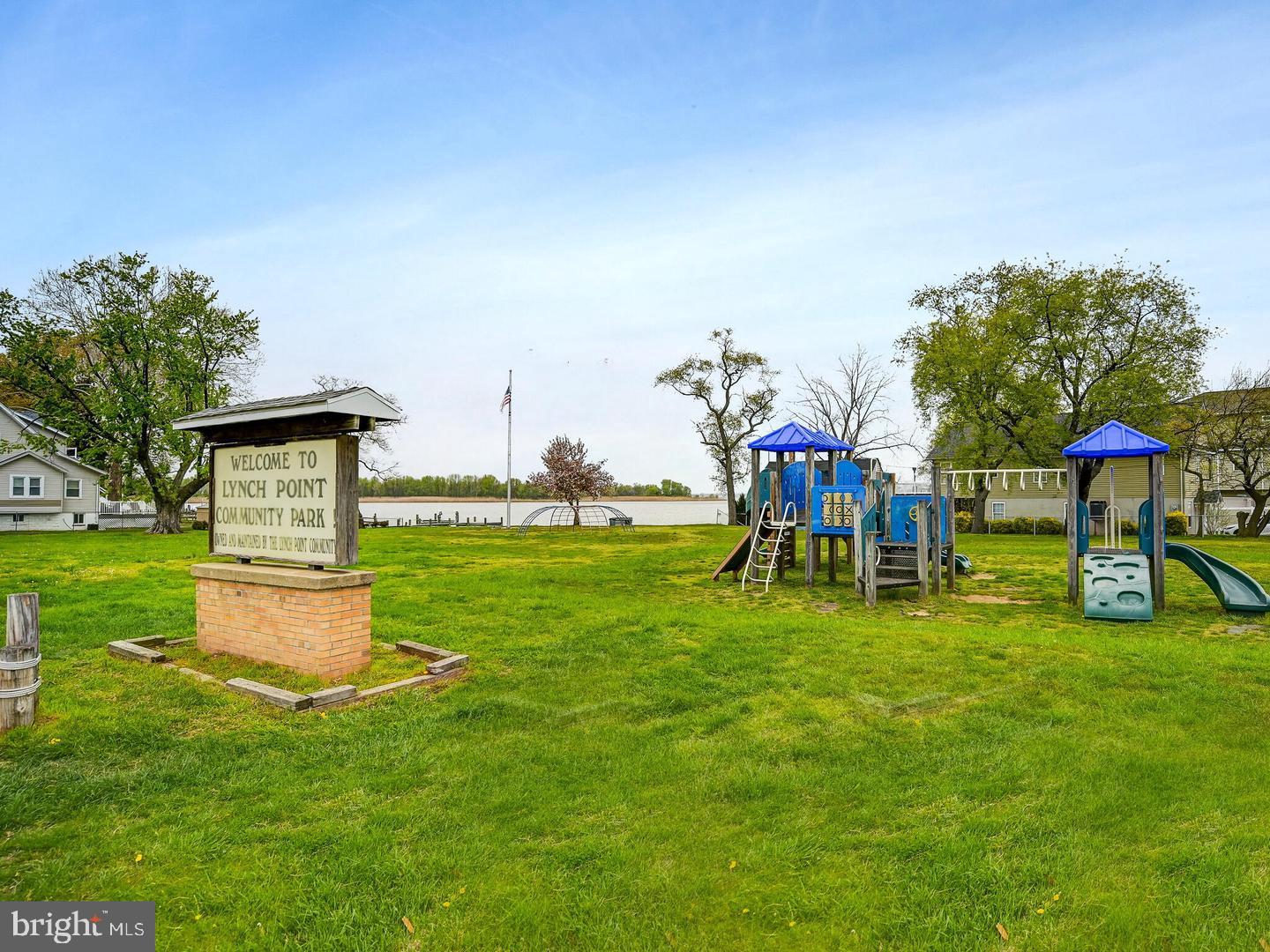 LYNCH POINT - Residential