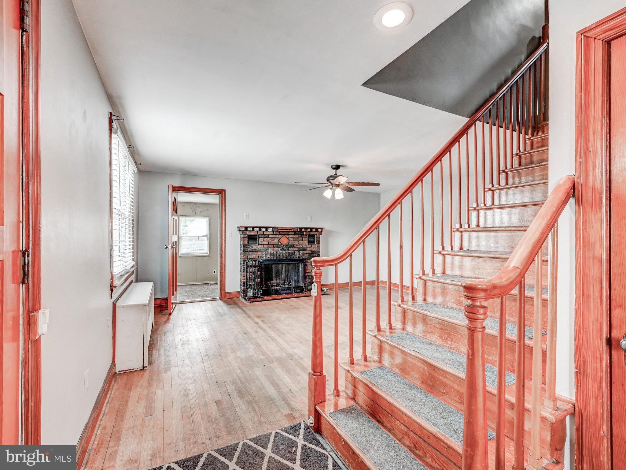 LYNCH POINT - Residential