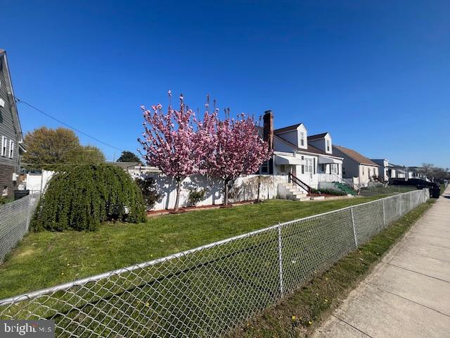 LYNCH POINT - Residential