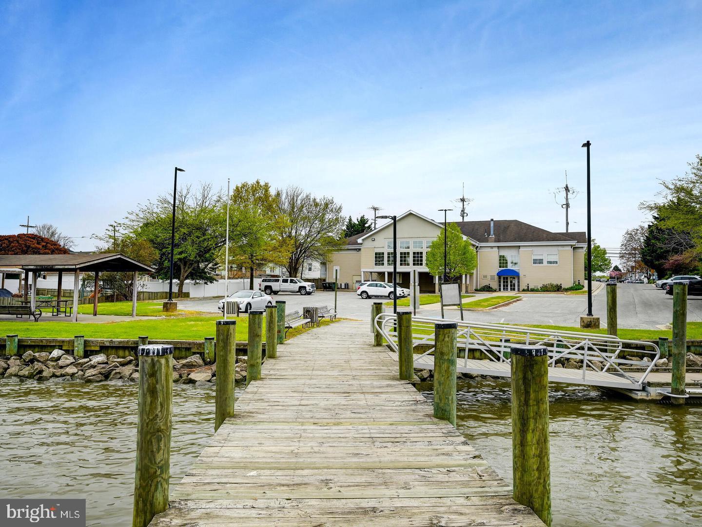 LYNCH POINT - Residential