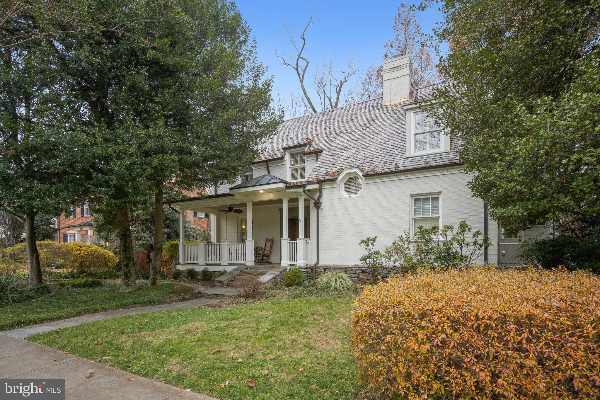 BARNABY WOODS - Residential