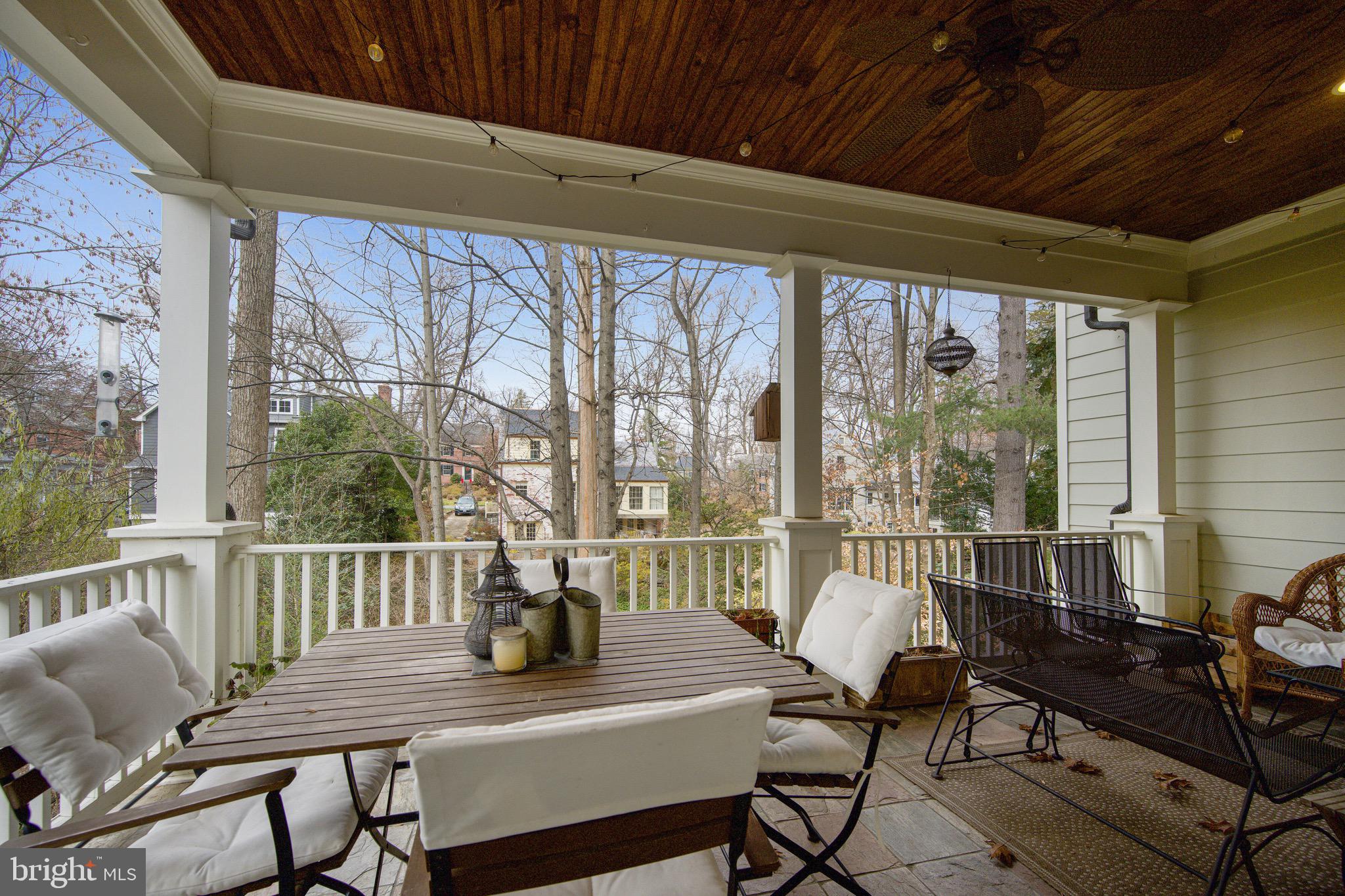 BARNABY WOODS - Residential