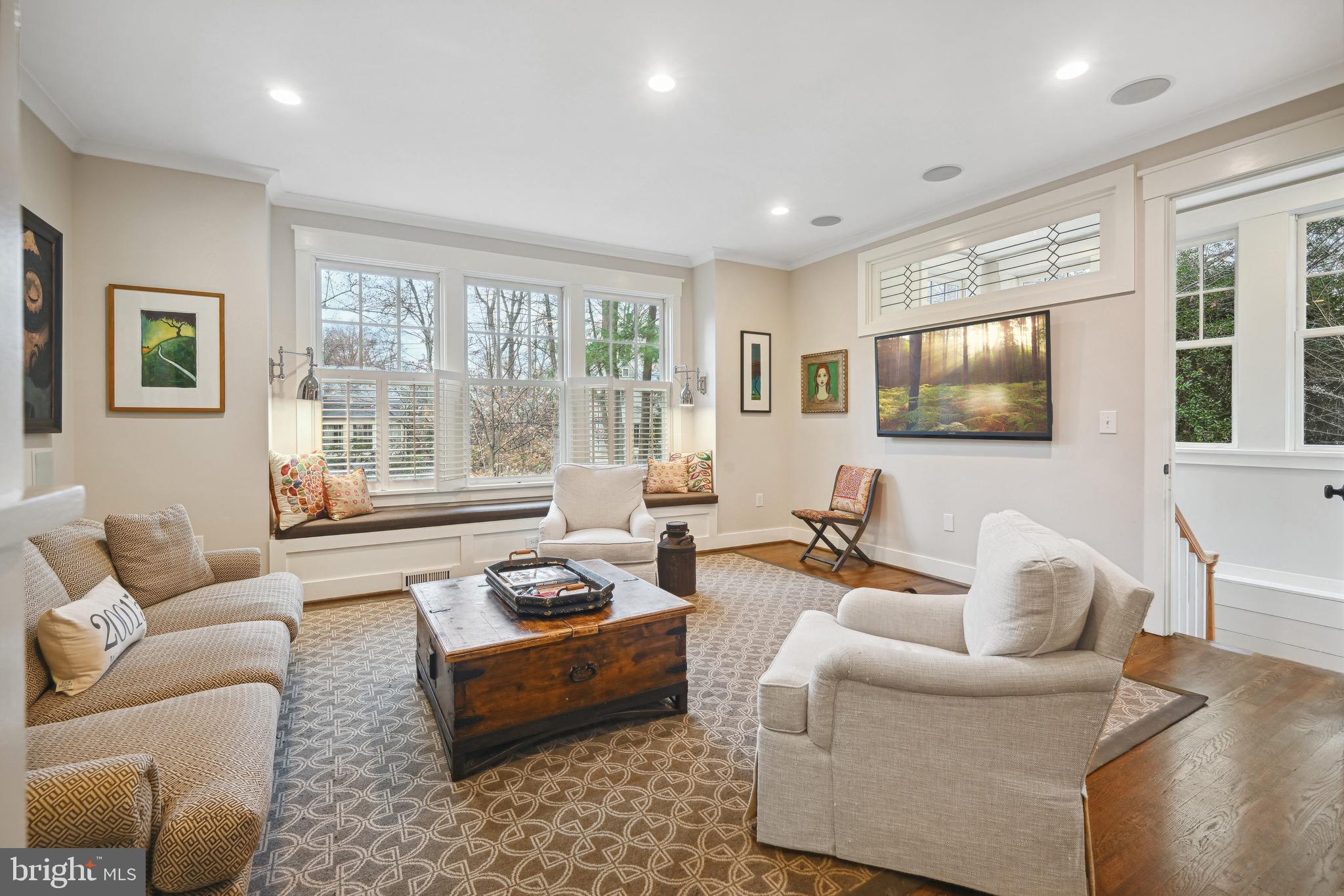 BARNABY WOODS - Residential