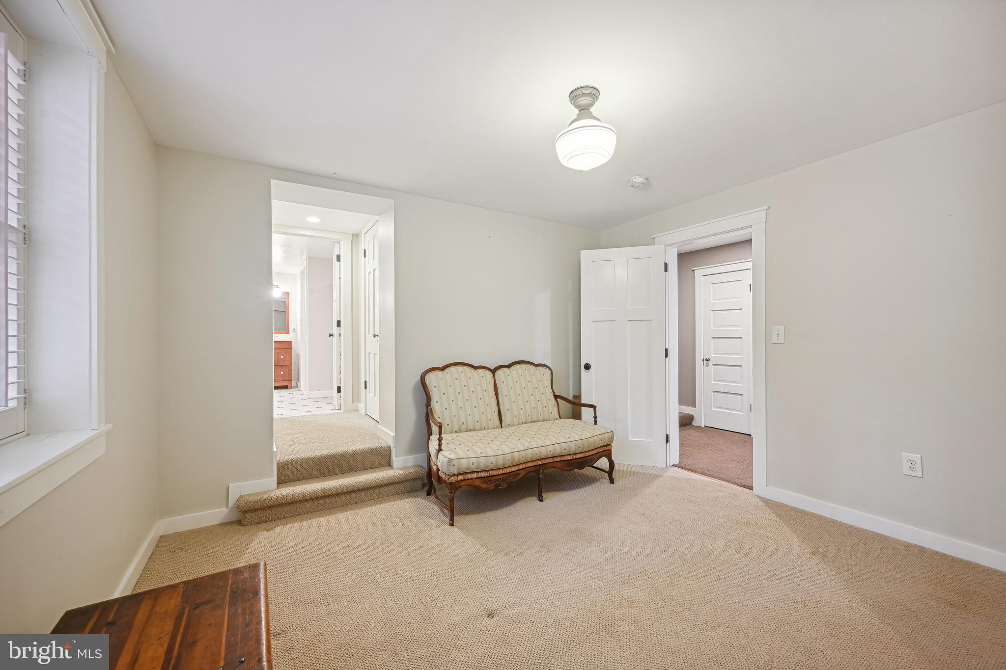 BARNABY WOODS - Residential