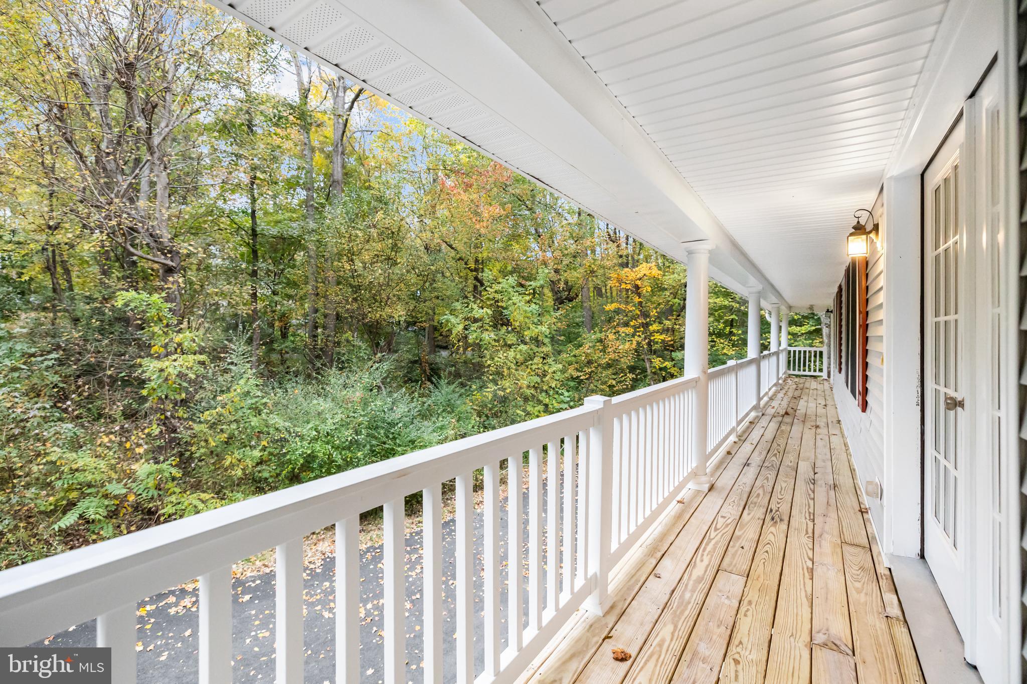 PRESIDENTIAL LAKES - Residential