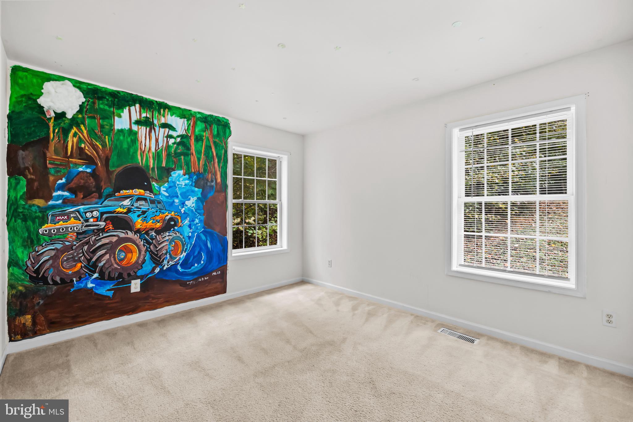 PRESIDENTIAL LAKES - Residential