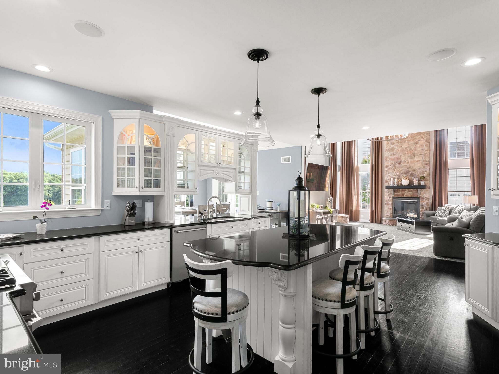 WHITE CLAY KNOLL - Residential