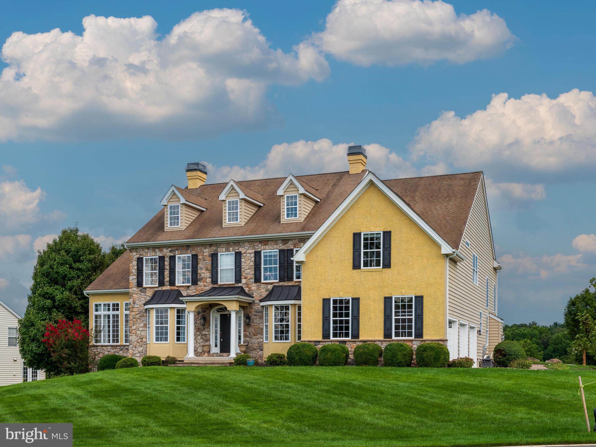 WHITE CLAY KNOLL - Residential