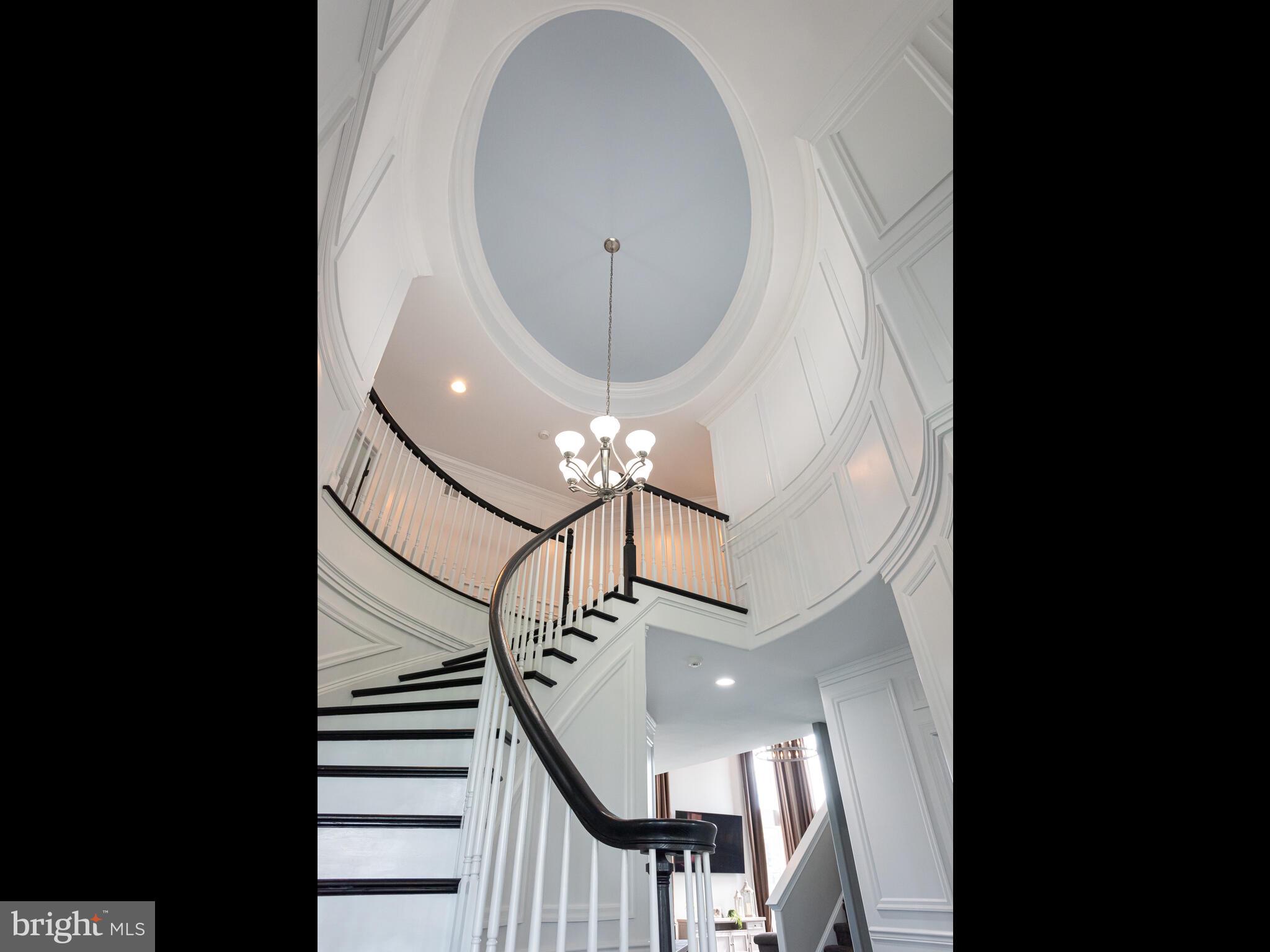 WHITE CLAY KNOLL - Residential