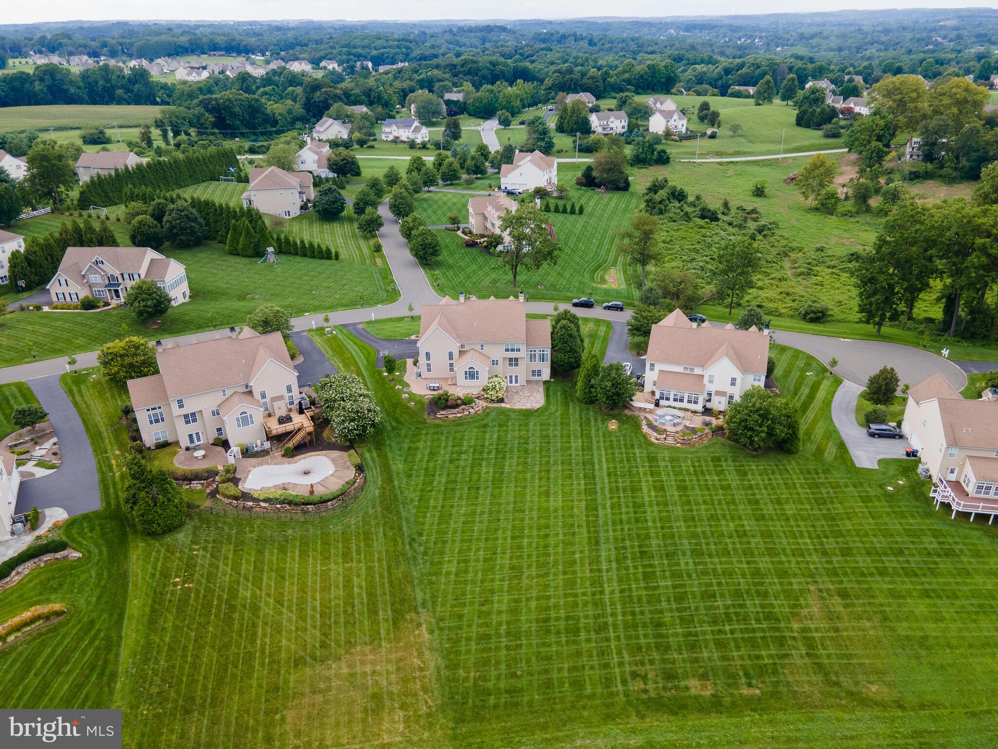 WHITE CLAY KNOLL - Residential