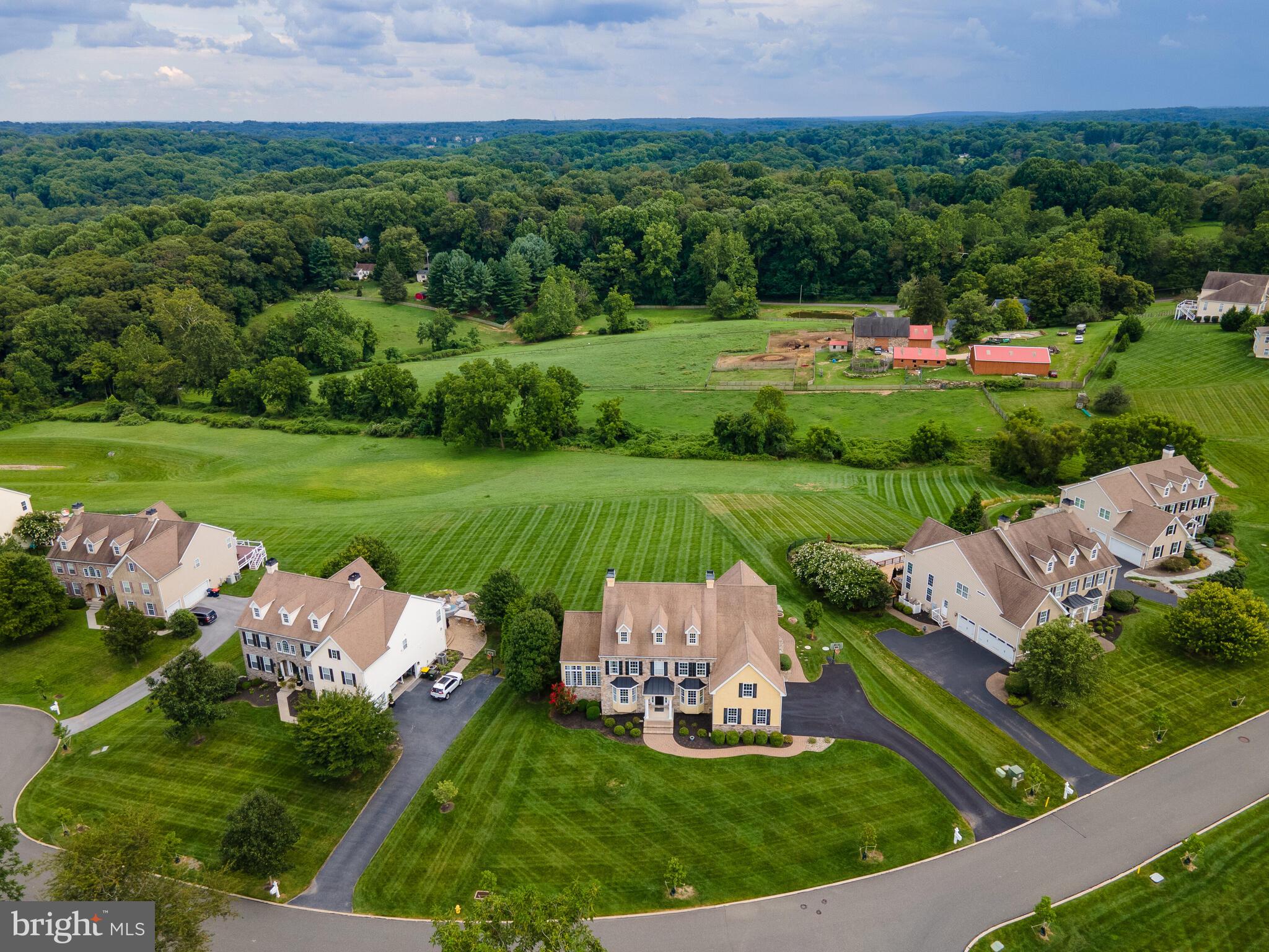WHITE CLAY KNOLL - Residential