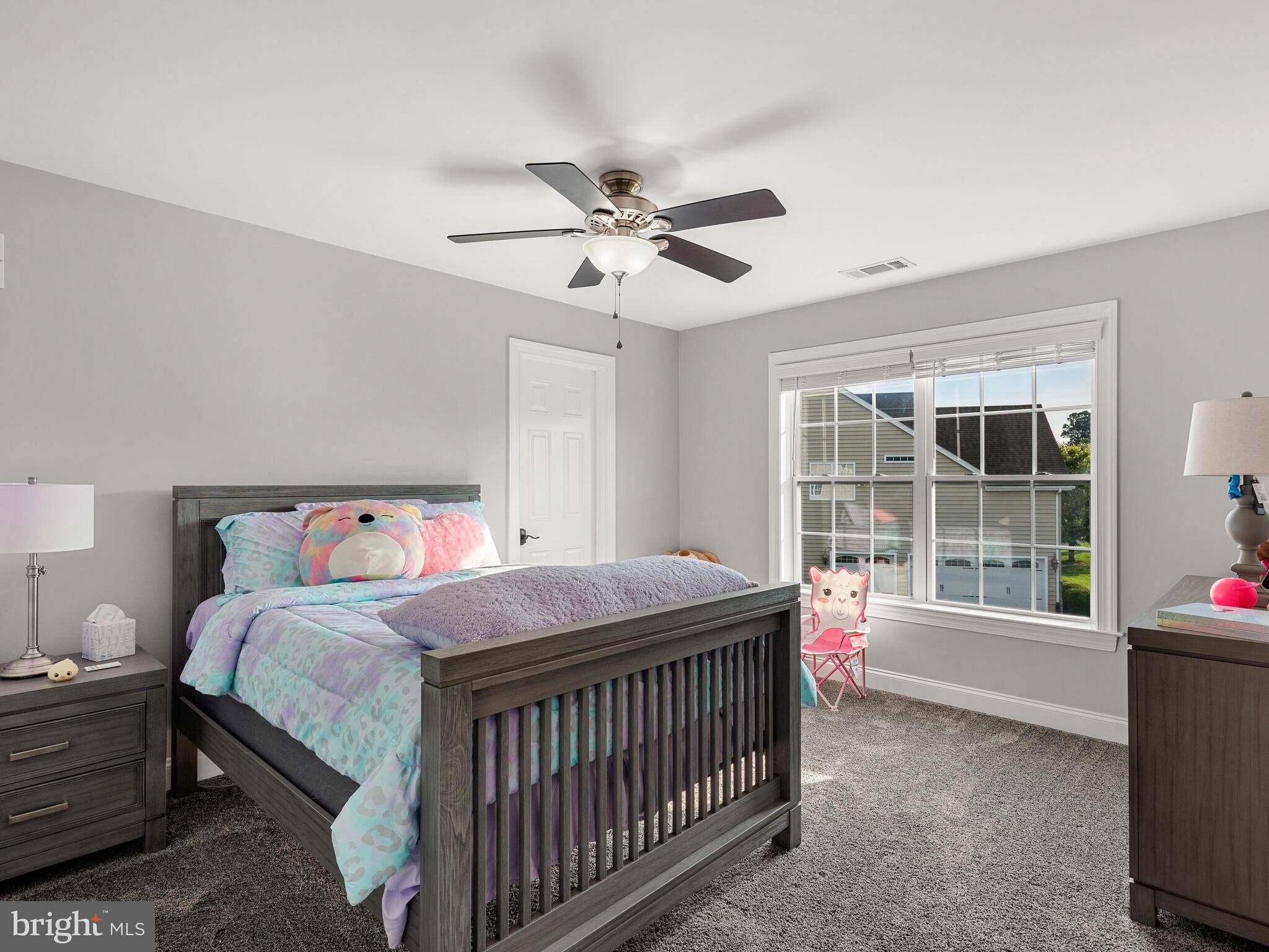 WHITE CLAY KNOLL - Residential