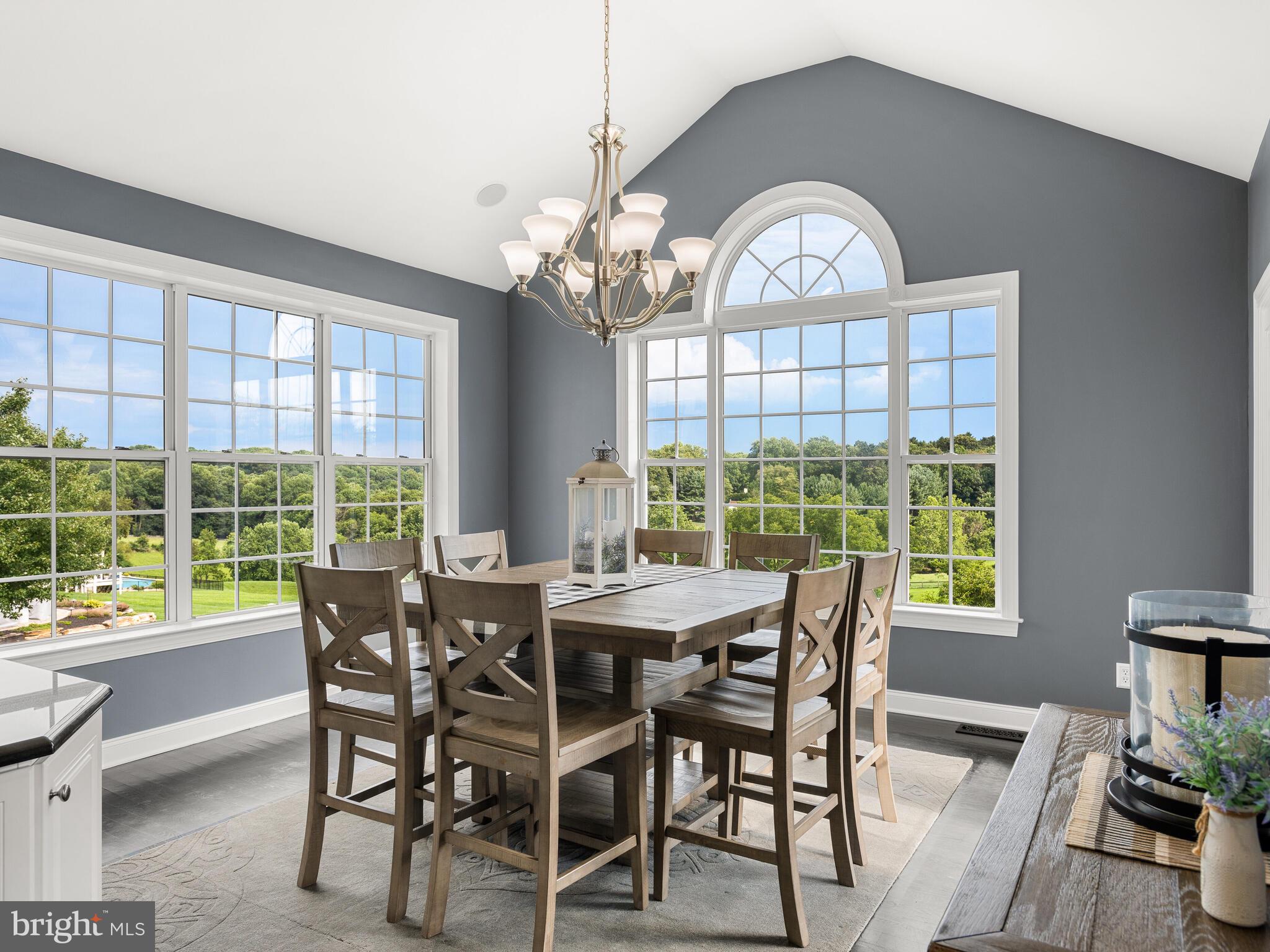 WHITE CLAY KNOLL - Residential