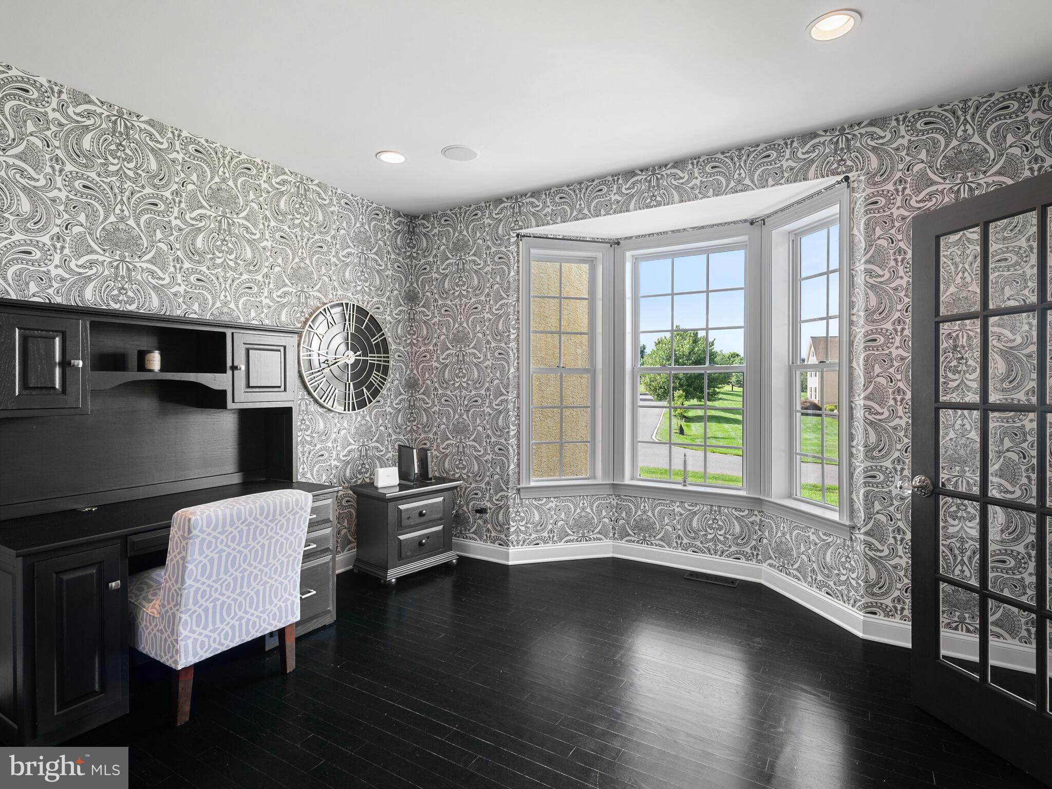 WHITE CLAY KNOLL - Residential