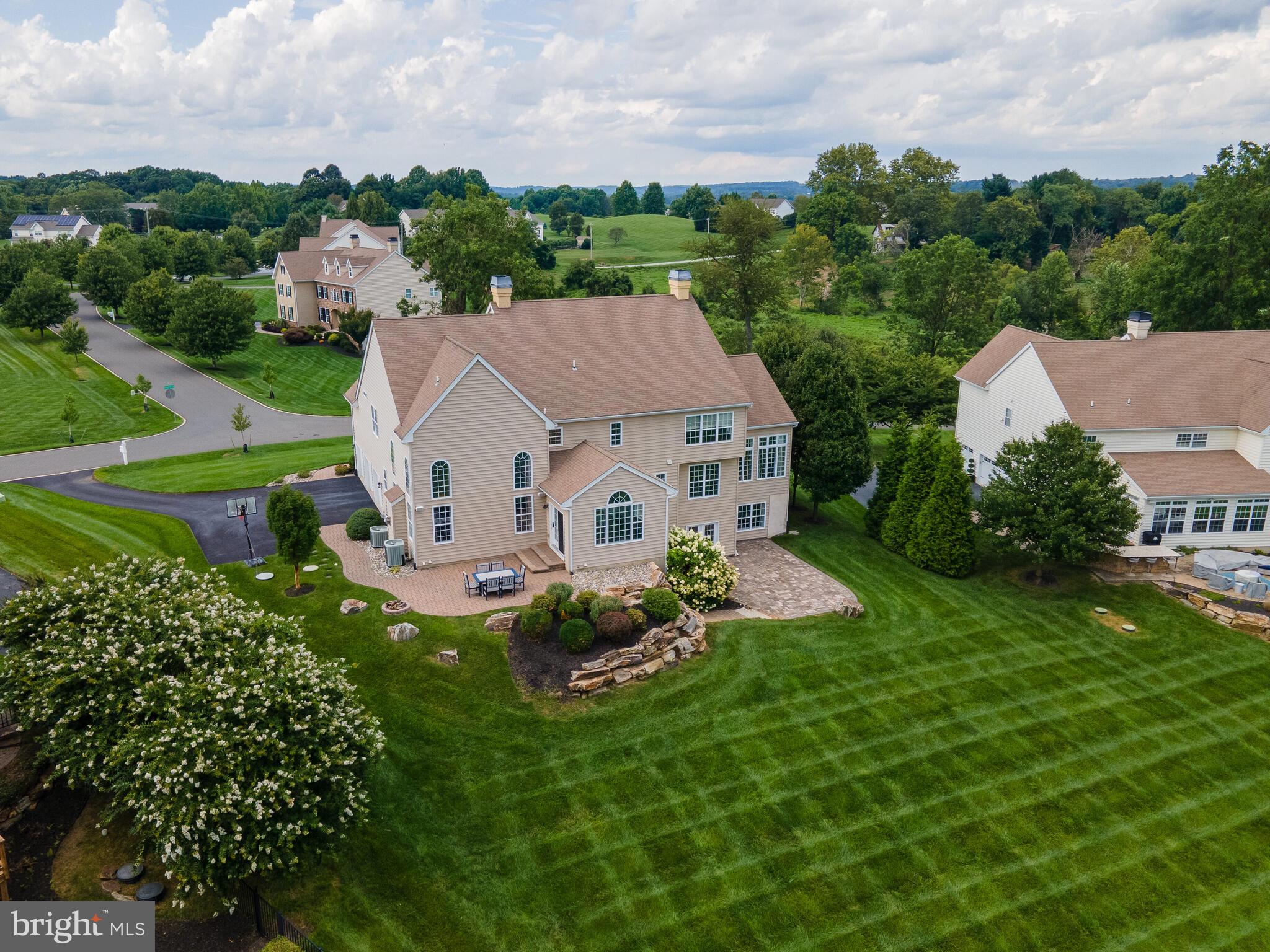 WHITE CLAY KNOLL - Residential
