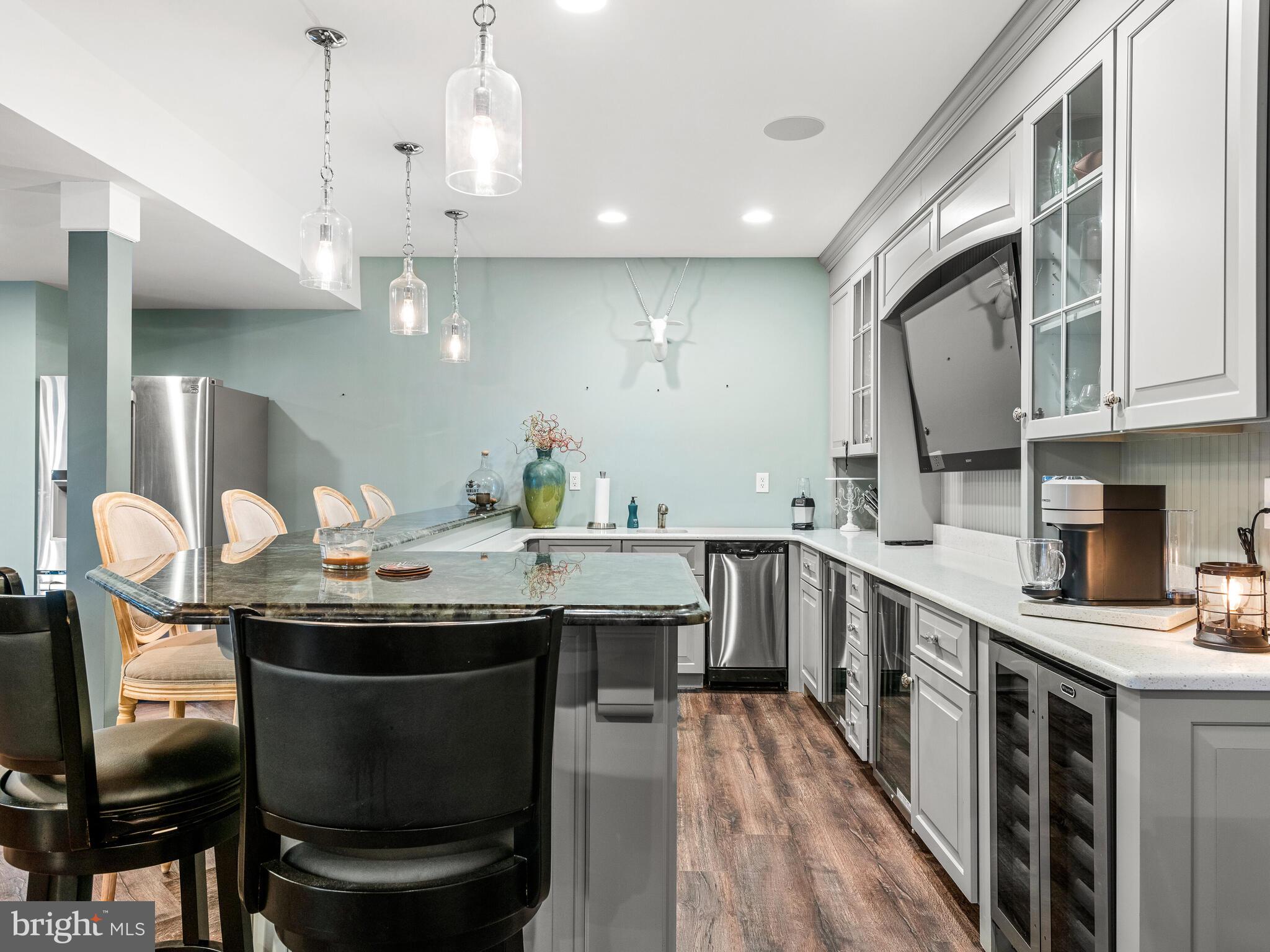 WHITE CLAY KNOLL - Residential