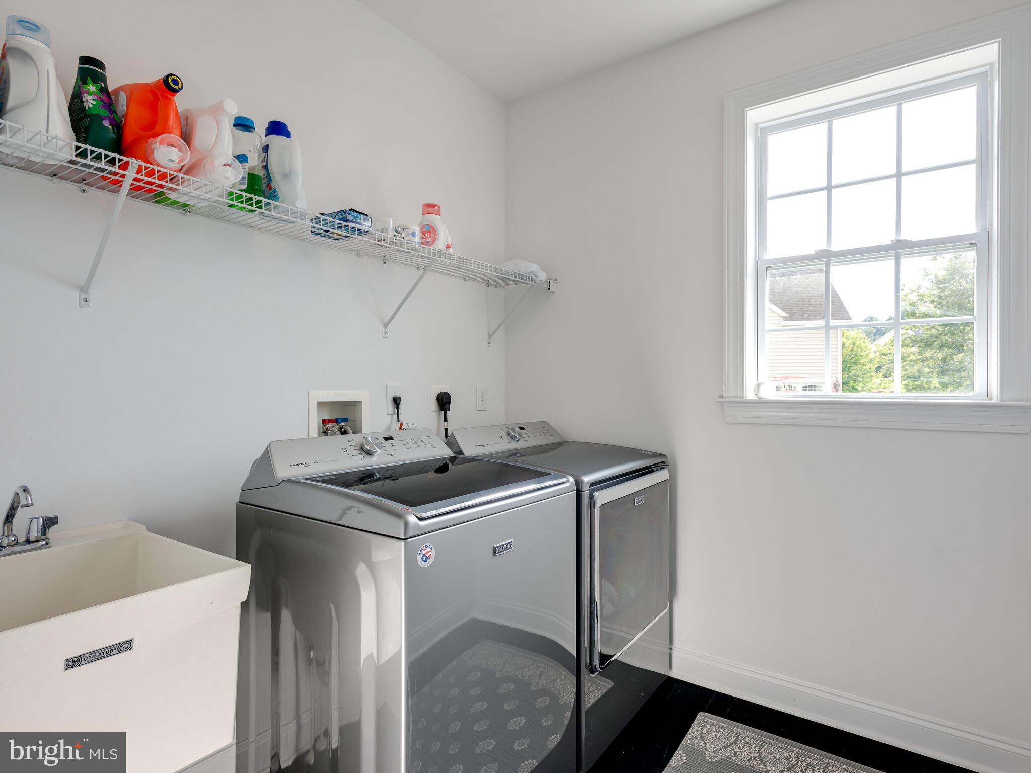 WHITE CLAY KNOLL - Residential