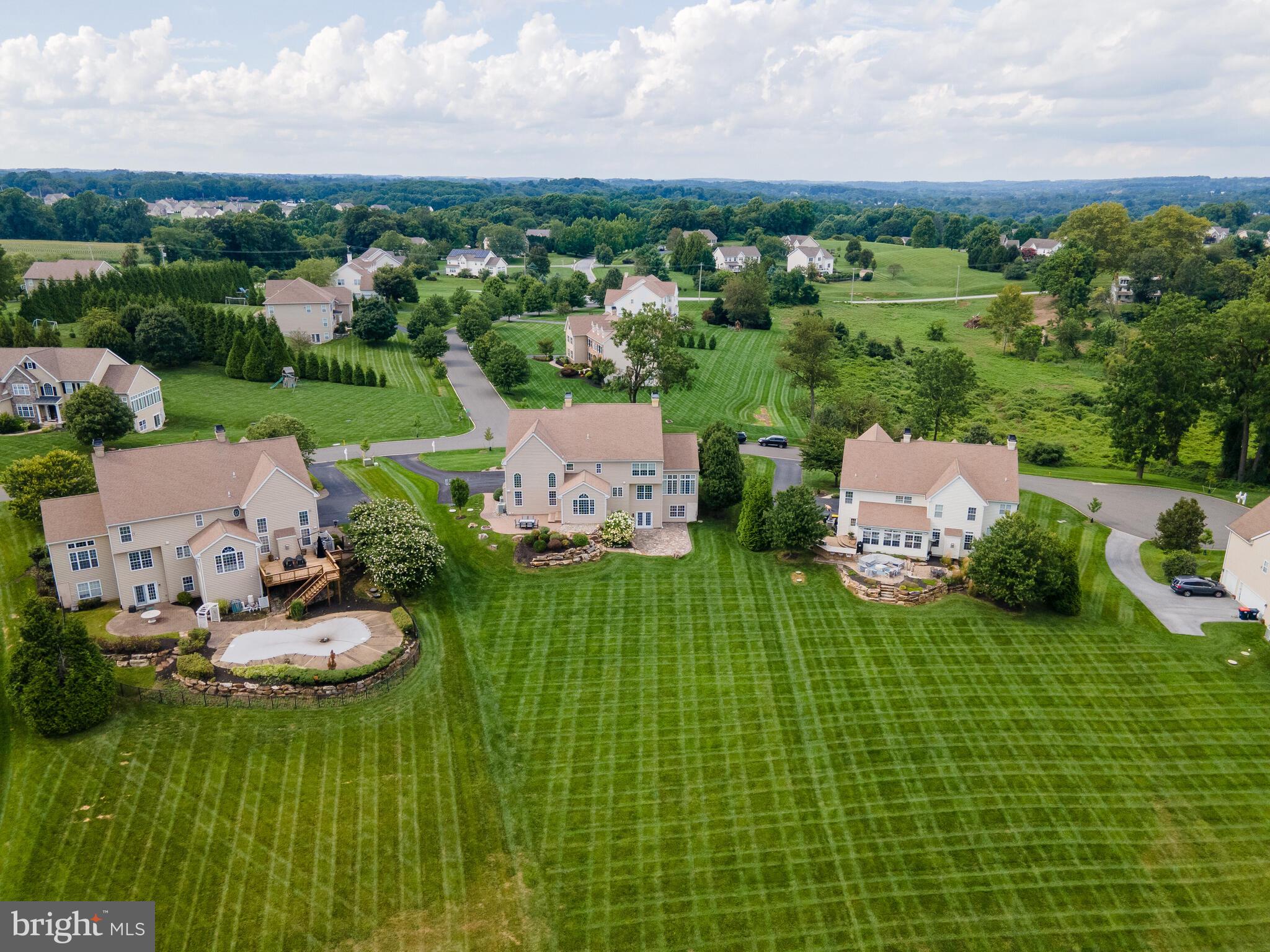 WHITE CLAY KNOLL - Residential